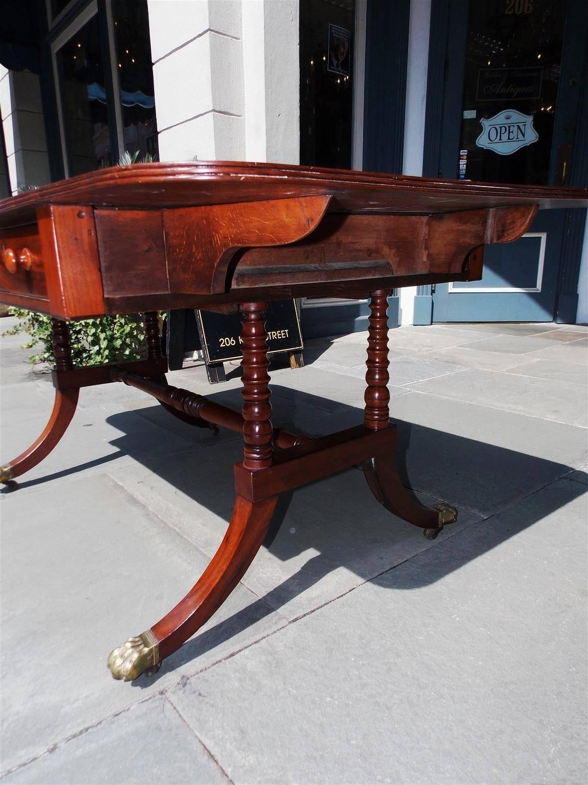 English Mahogany Drop-Leaf Sofa Table on Lion Paw Brass Casters, Circa 1790 For Sale 3