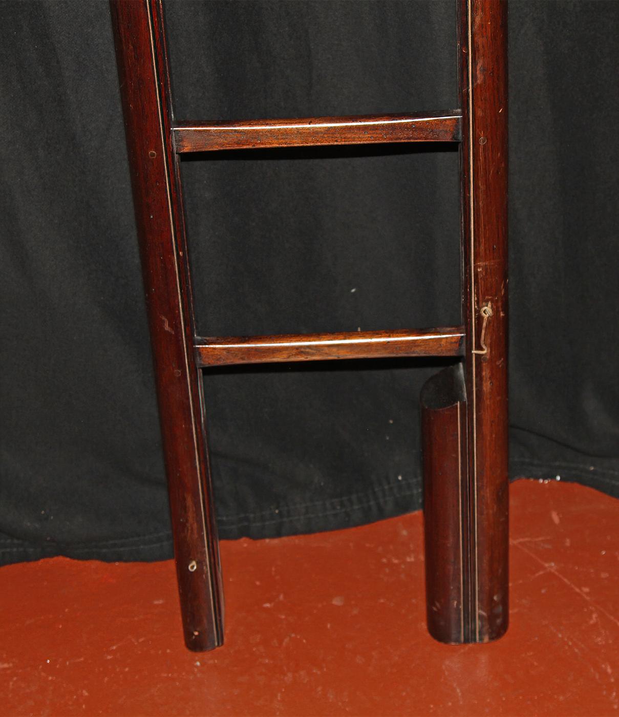 English Mahogany Folding Ladder In Good Condition In Westwood, NJ