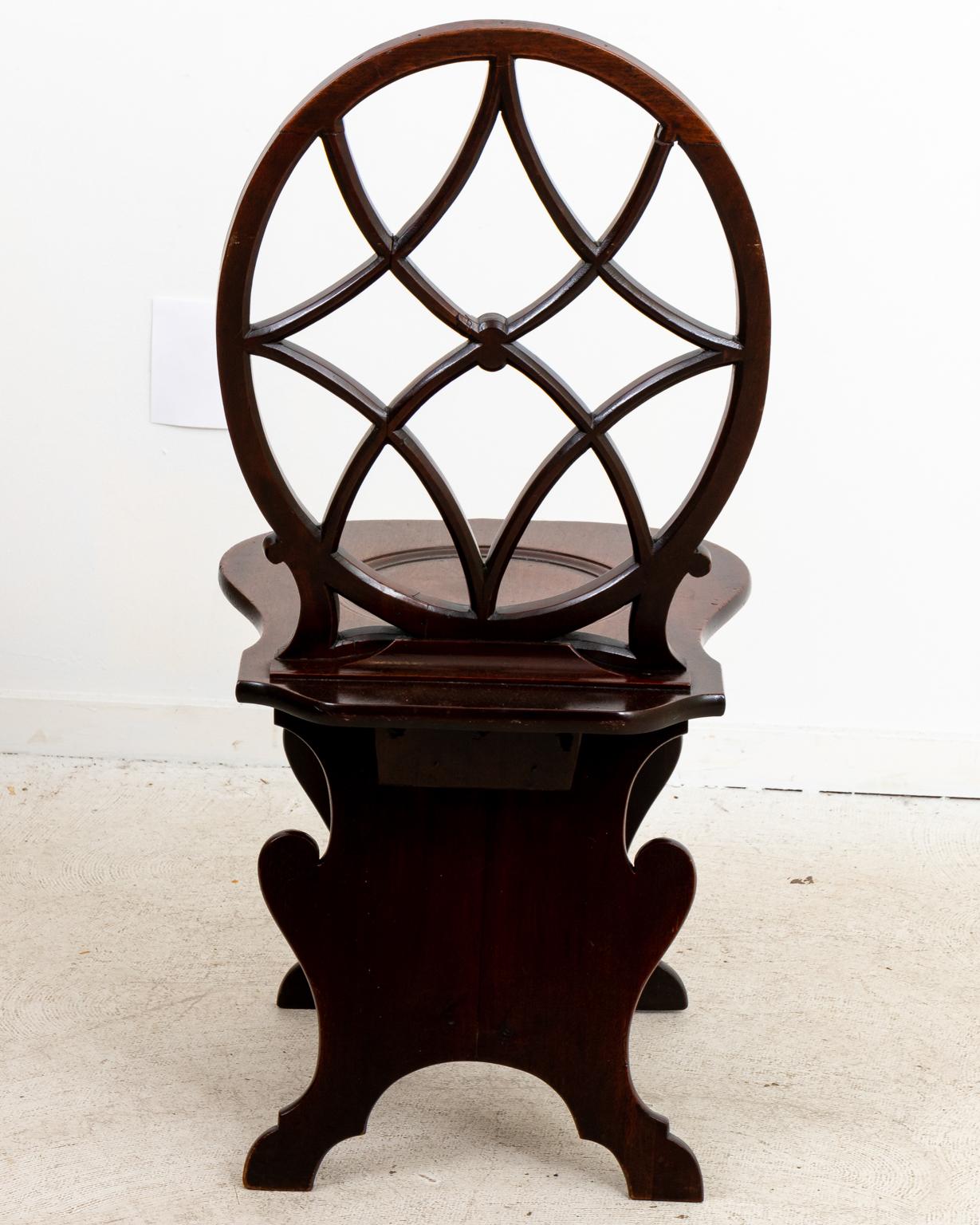 English Mahogany Hall Chair For Sale 1