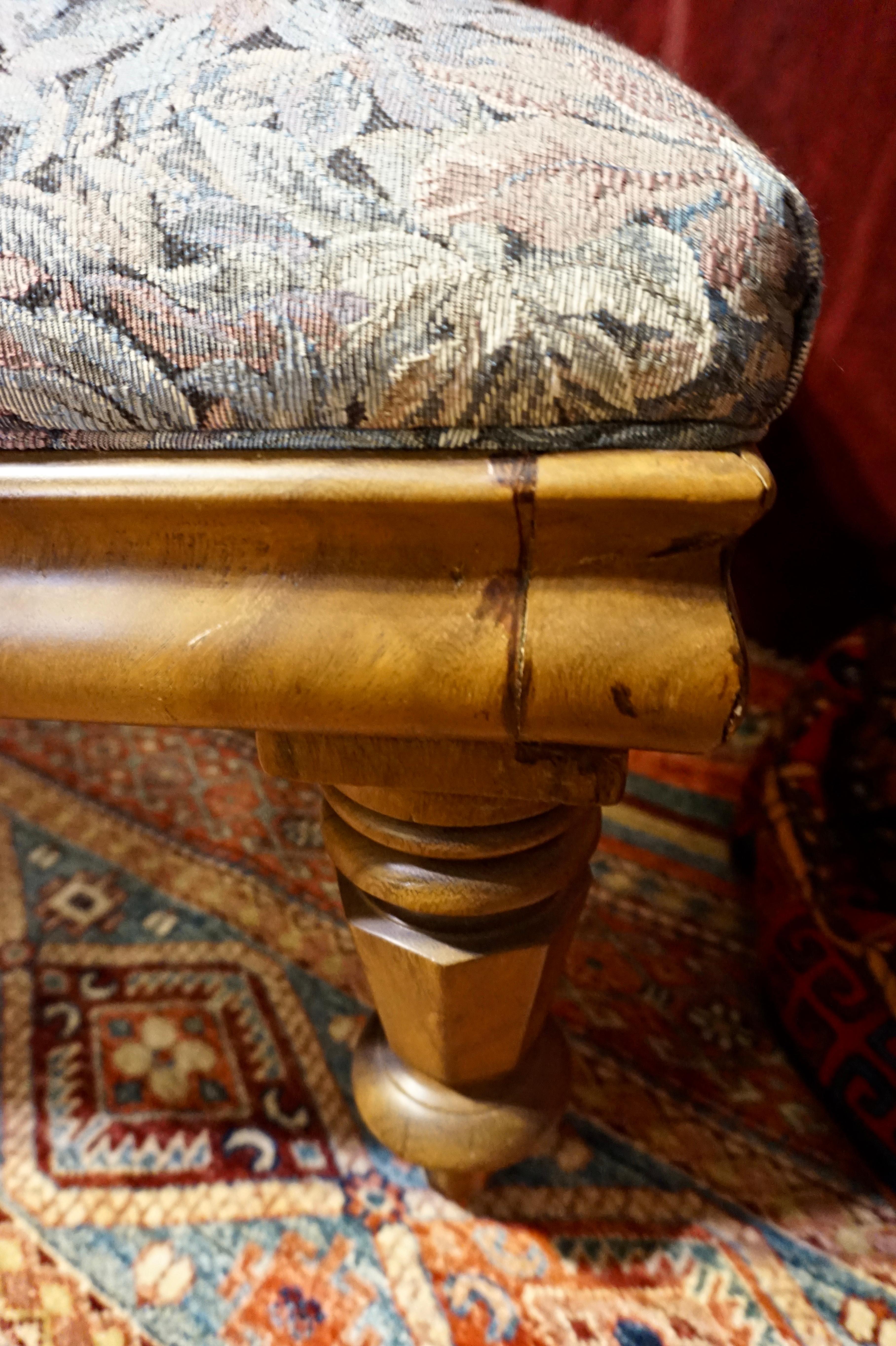 English Walnut Hand Carved Victorian Chaise Lounge on Porcelain Casters 3
