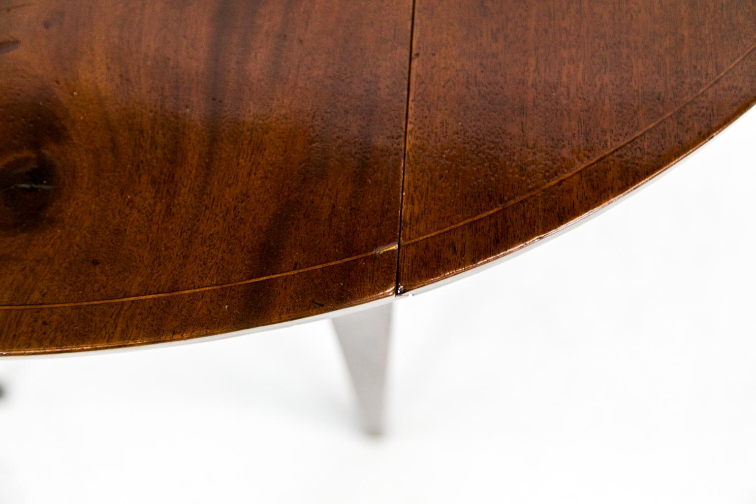 English Mahogany Inlaid Oval Pembroke Table For Sale 1