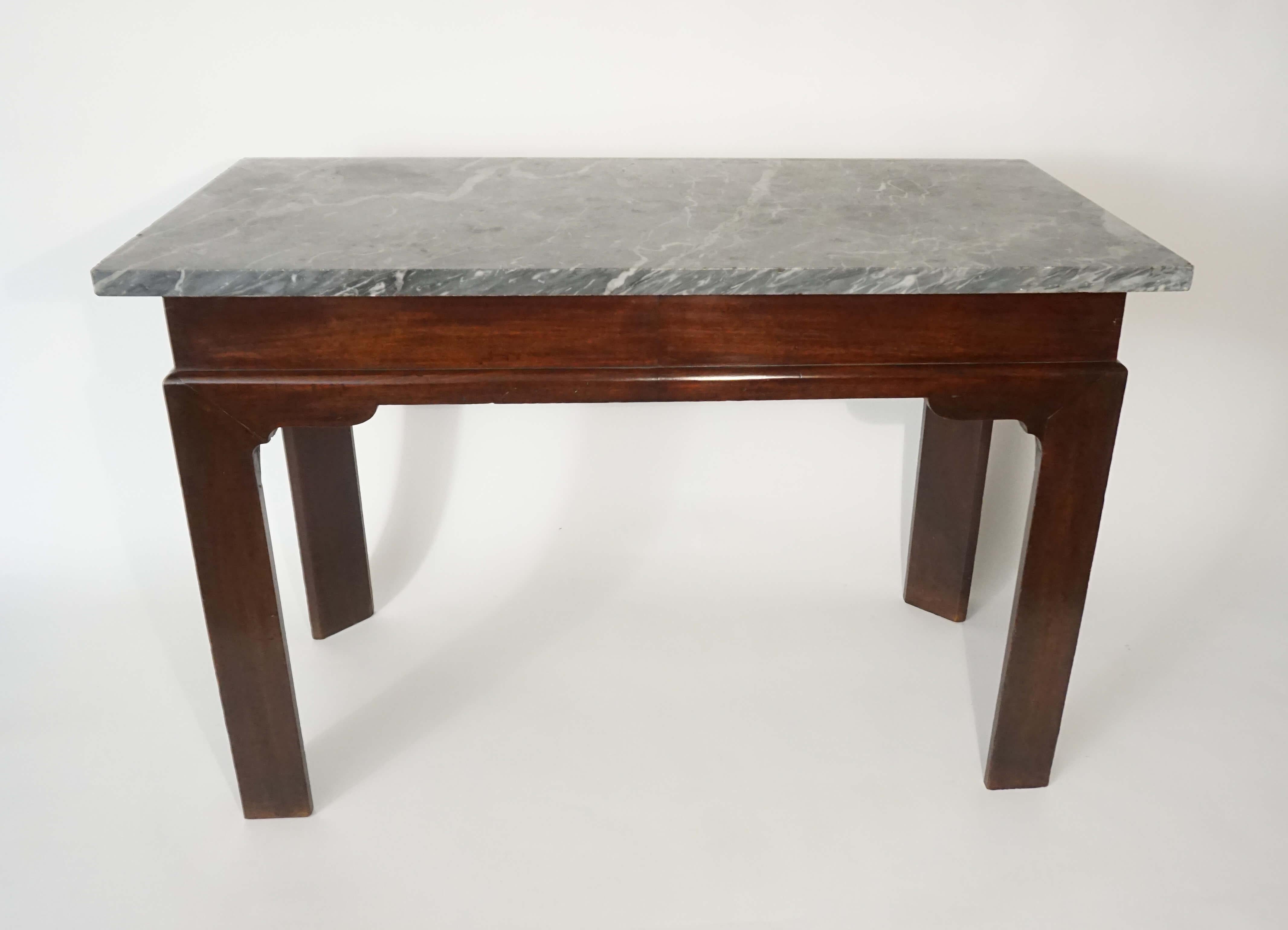 English Georgian Marble Top Mahogany Slab or Side Table, circa 1760 For Sale 5