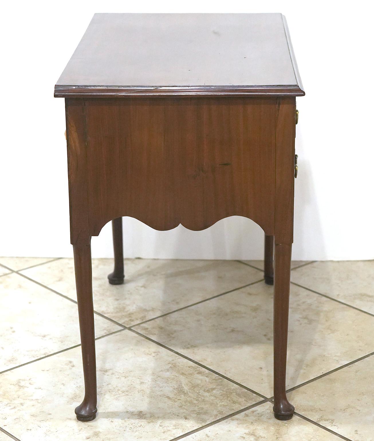 English Mahogany Queen Anne Style Lowboy or Dressing Table For Sale 8