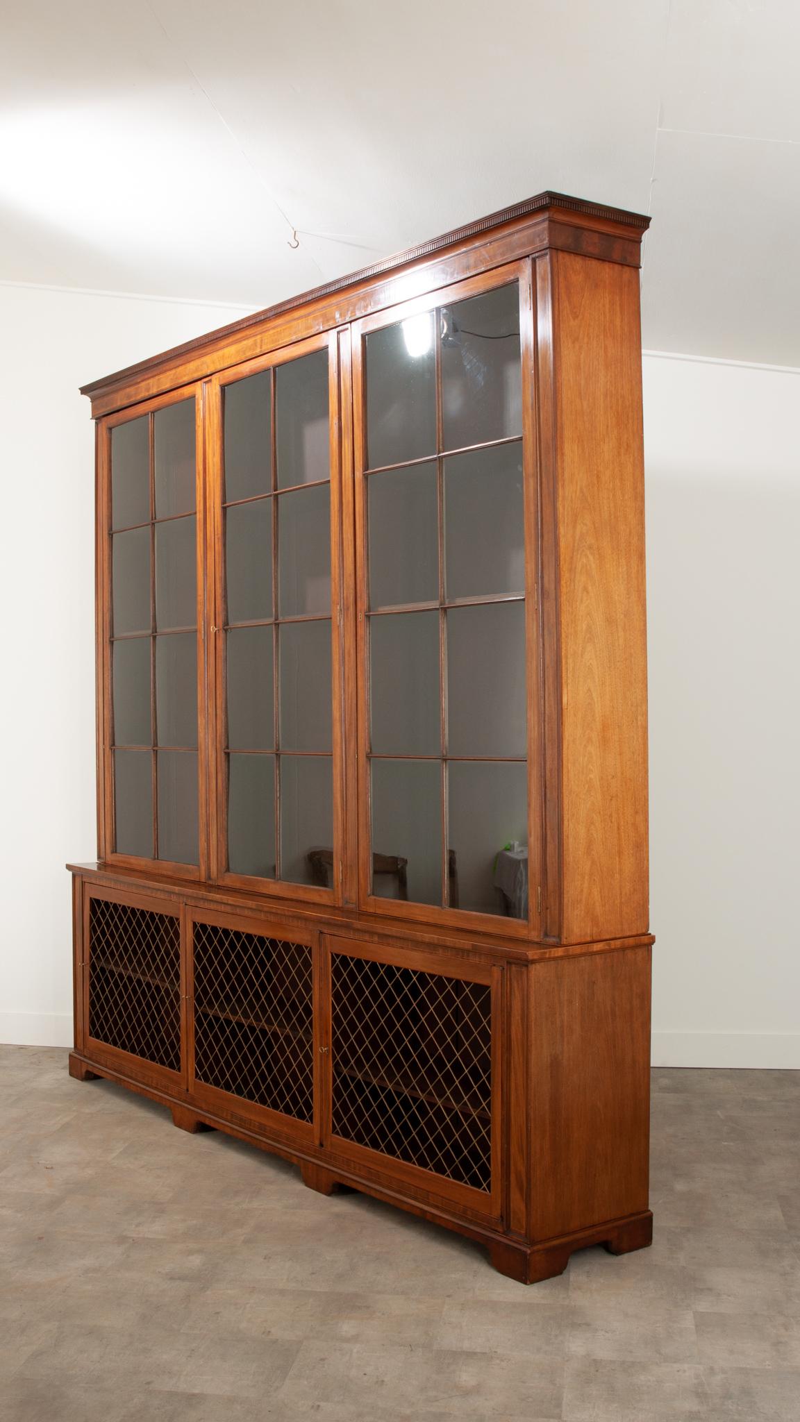 Englisches Mahagoni Regency Grand Bookcase 1