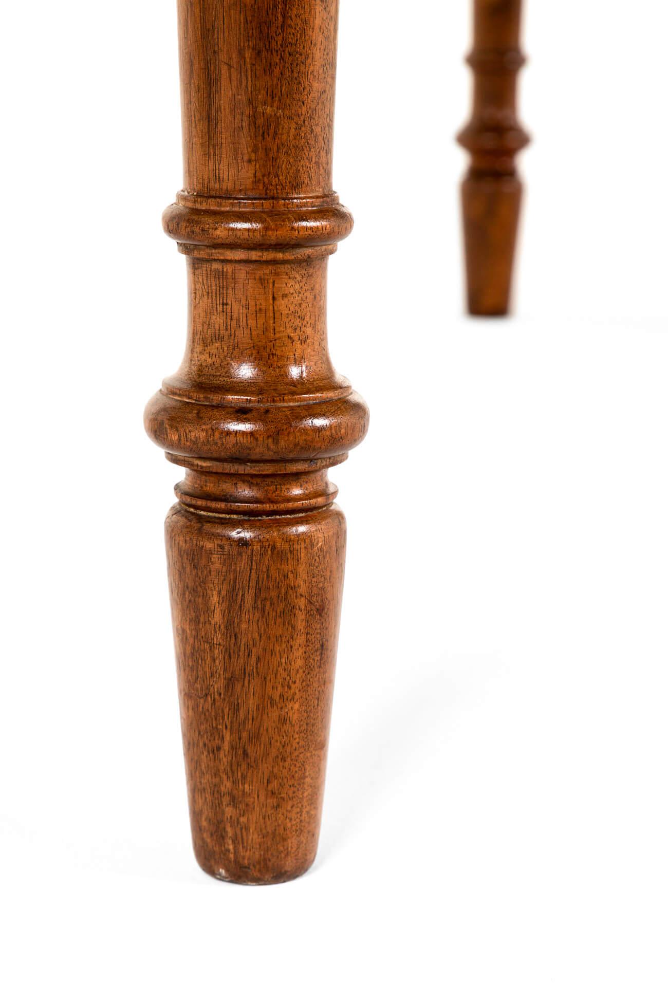 English Mahogany Serving Table with Drawers For Sale 4