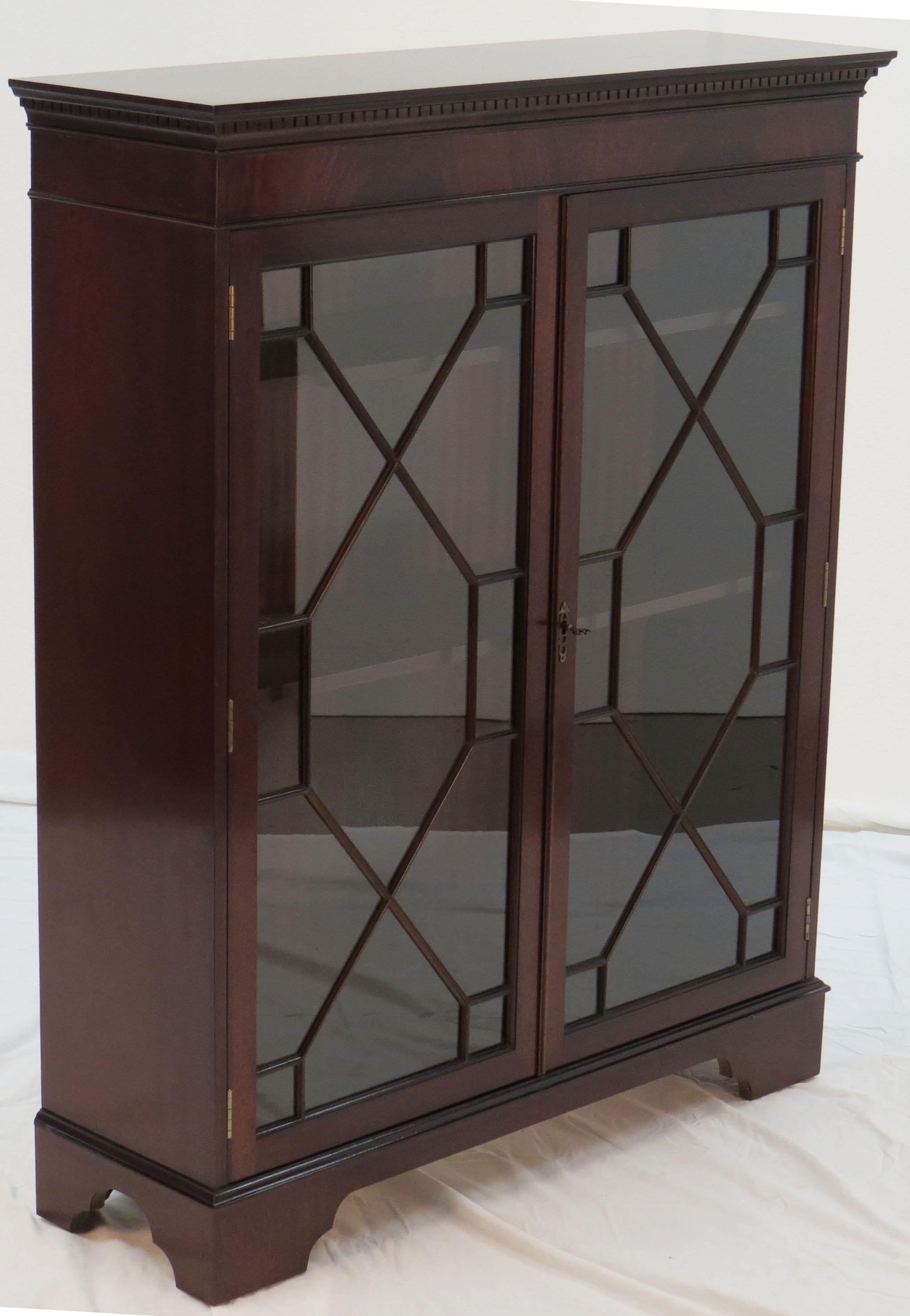 English Mahogany Short Two-Door Adjustable Bookcase Cabinet 3
