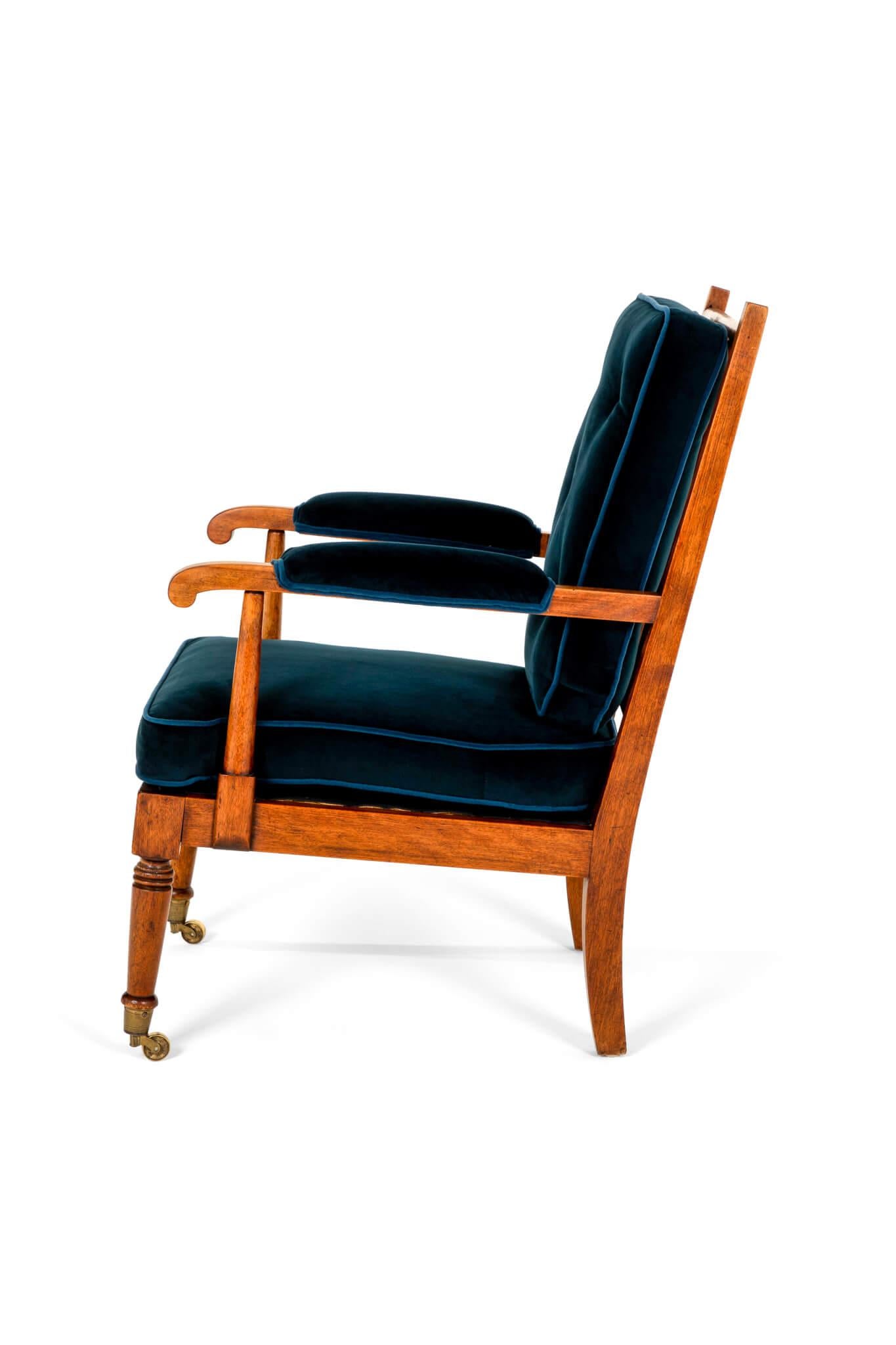 Fait main Fauteuil ouvert en acajou anglais en vente