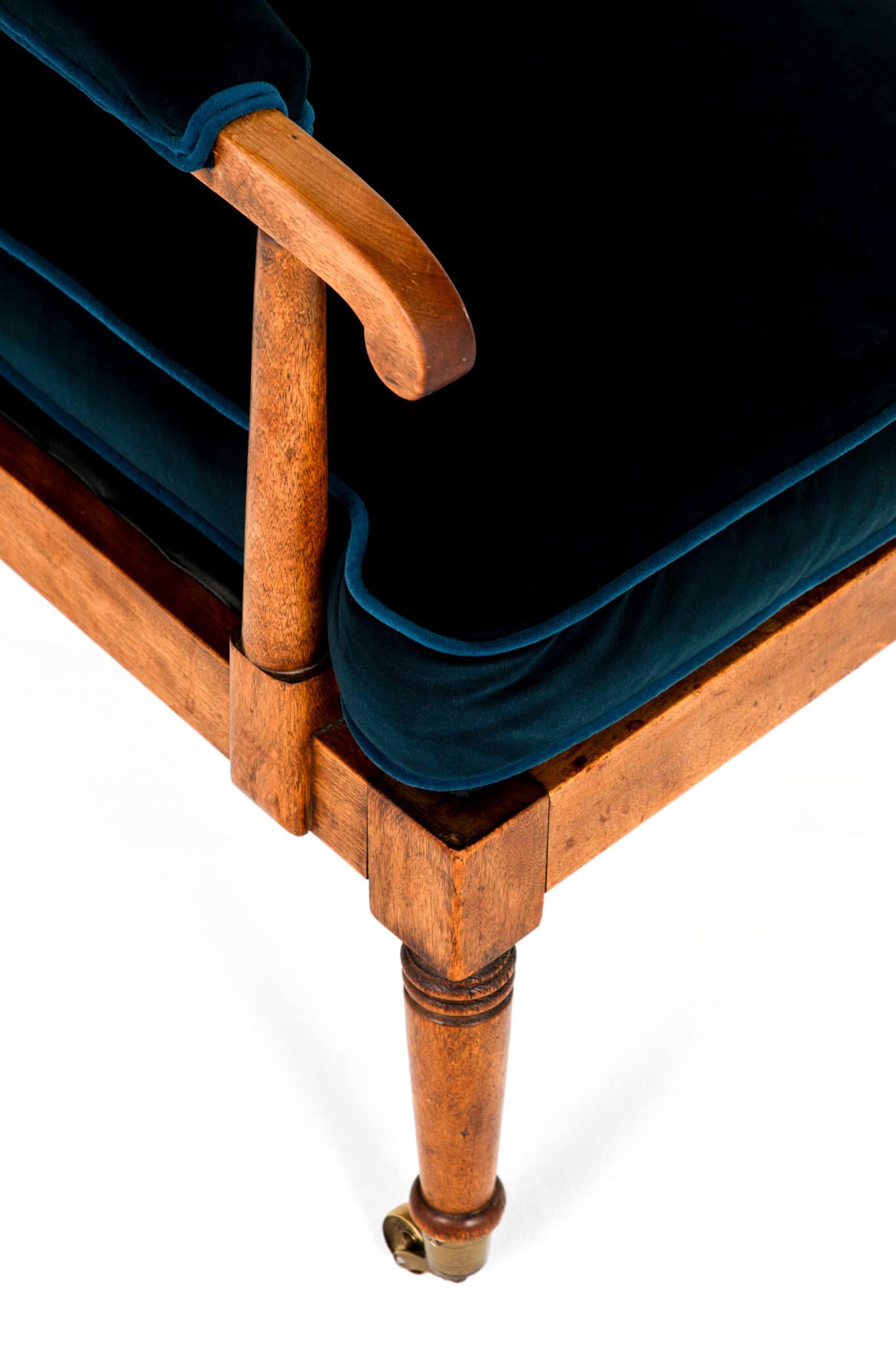 XIXe siècle Fauteuil ouvert en acajou anglais en vente