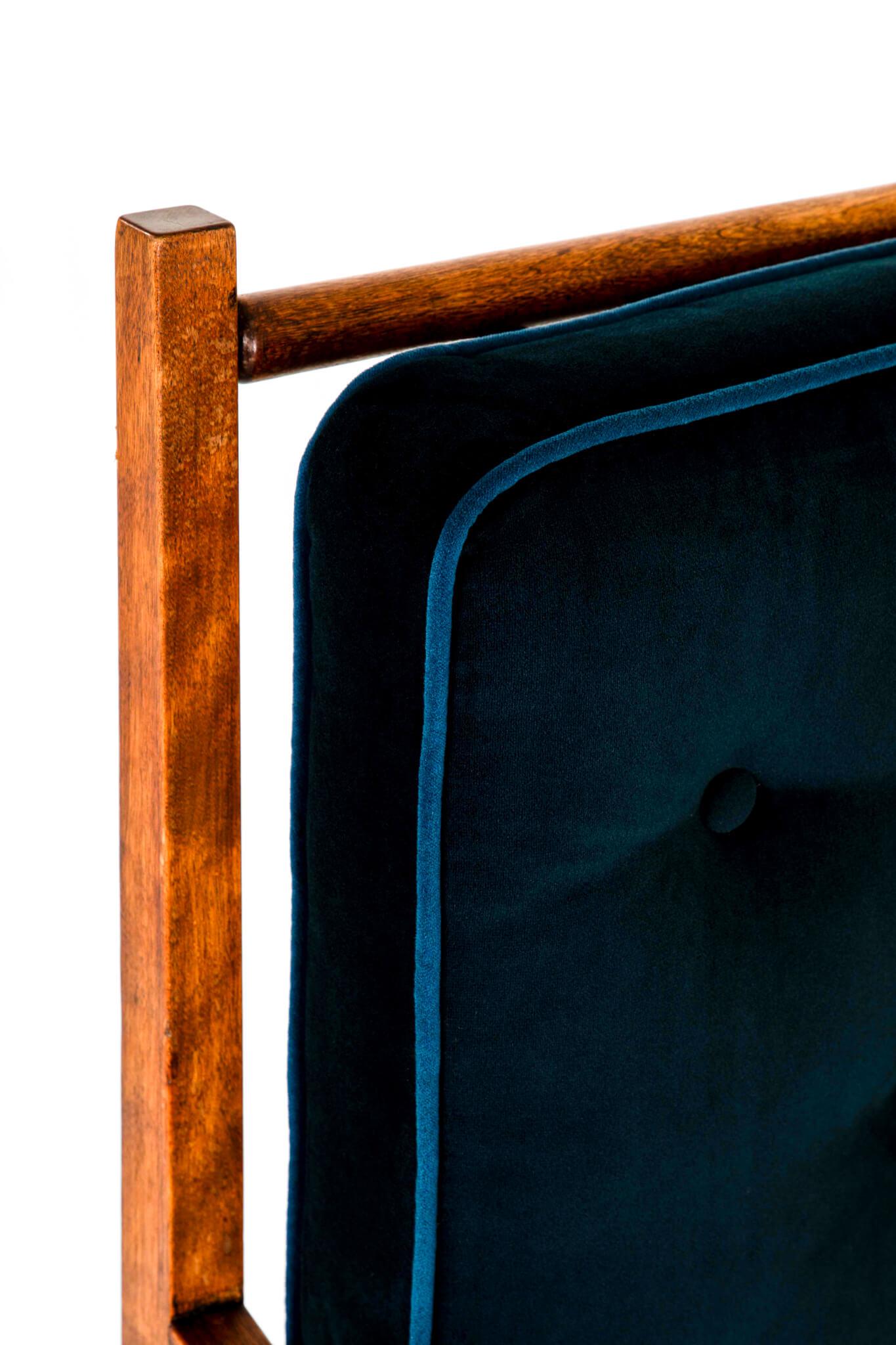 Ormeau Fauteuil ouvert en acajou anglais en vente