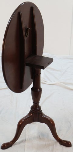 English Mahogany Small Round Tilt-Top Tripod Side Accent Table