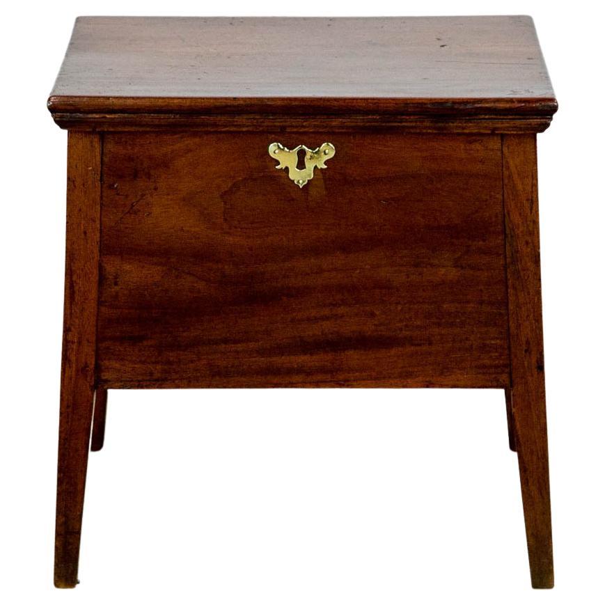 English Mahogany Table Box For Sale