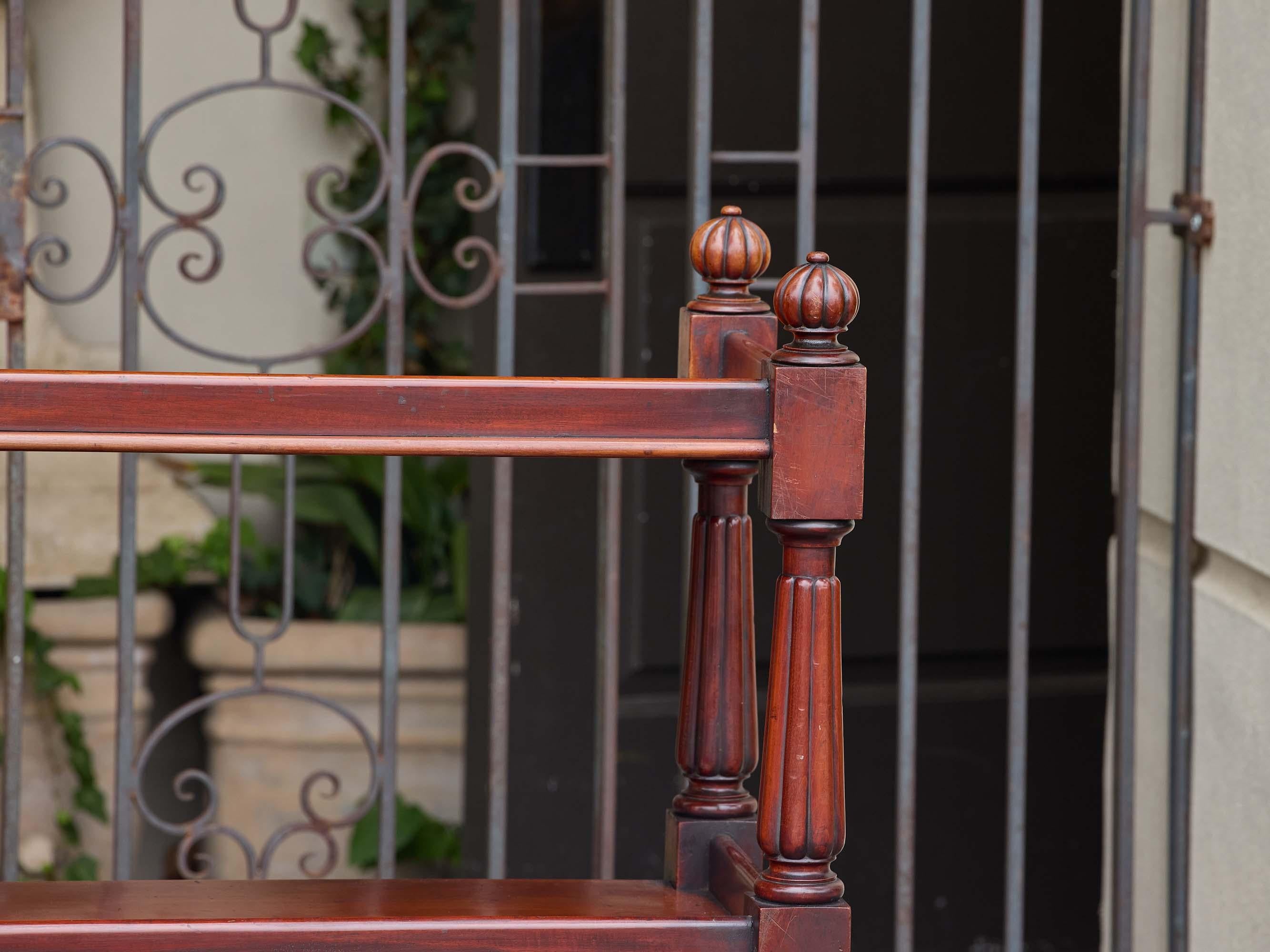 English Mahogany Three-Tier Trolley with Turned Legs, 19th Century For Sale 7