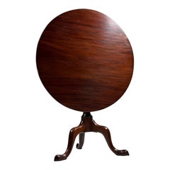 Mesa inglesa de caoba con trípode basculante