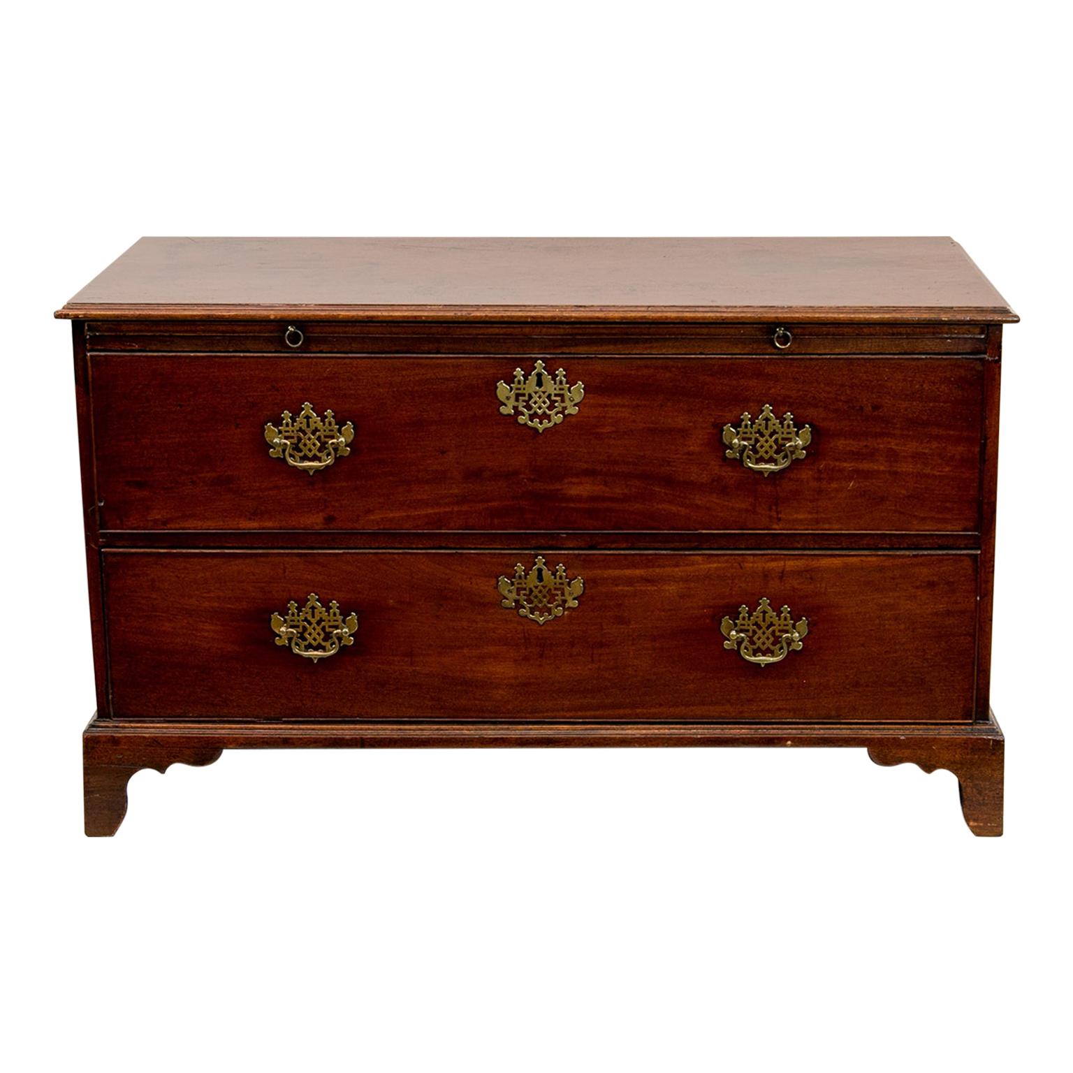 English Mahogany Two-Drawer Chest For Sale