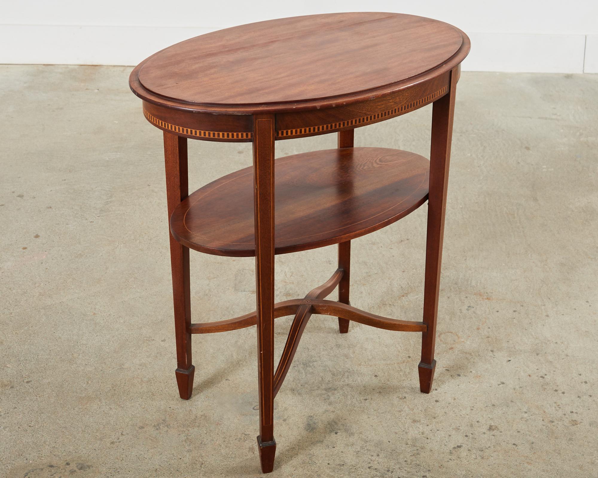 English Mahogany Two-Tier Side Table with Inlay In Good Condition For Sale In Rio Vista, CA