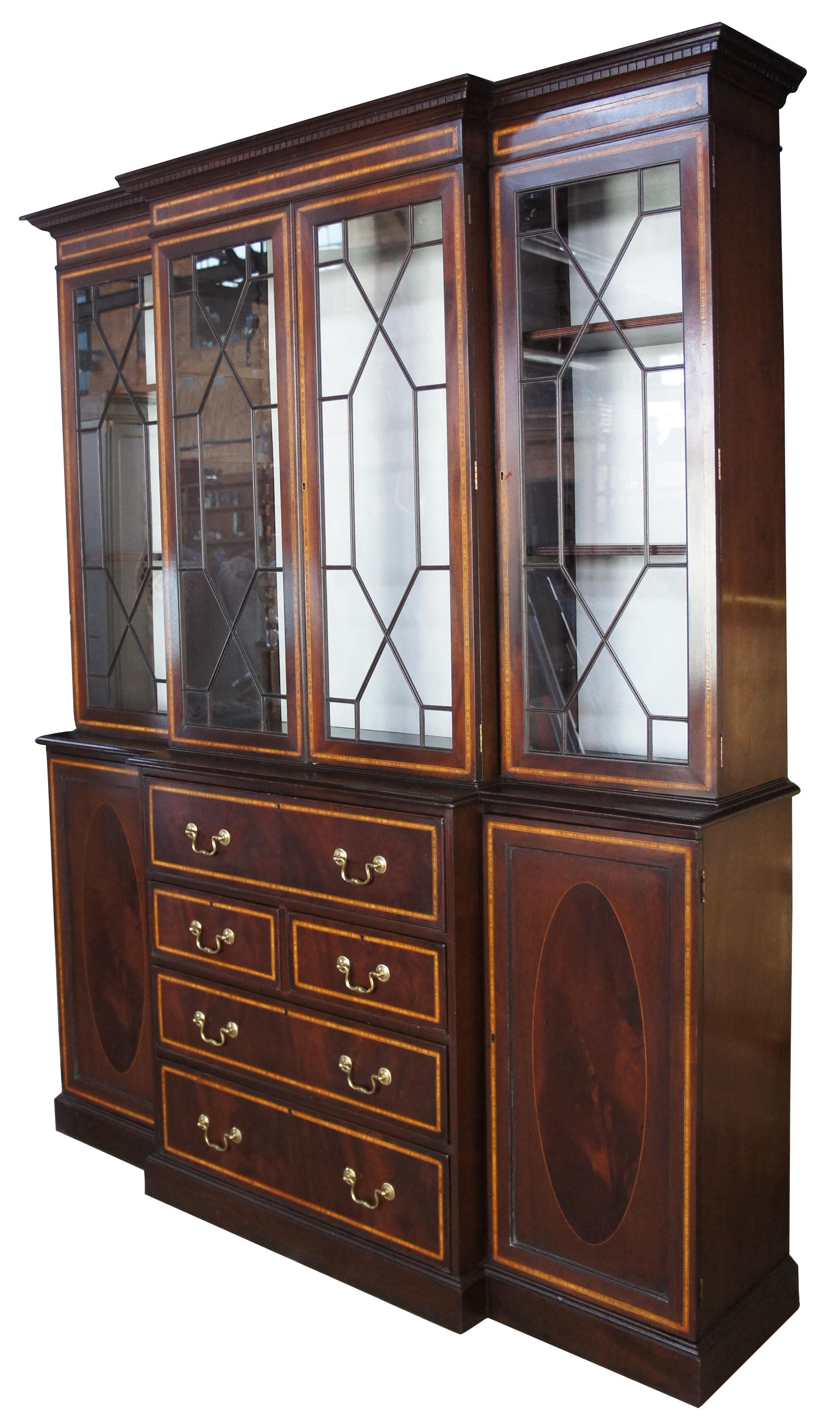 English Mahogany & Walnut Breakfront Bookcase Secretary Chippendale Georgian In Good Condition In Dayton, OH