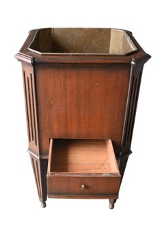 English Mahogany Wine Cooler / Wine Bucket, Early 19th Century, With Brass Liner