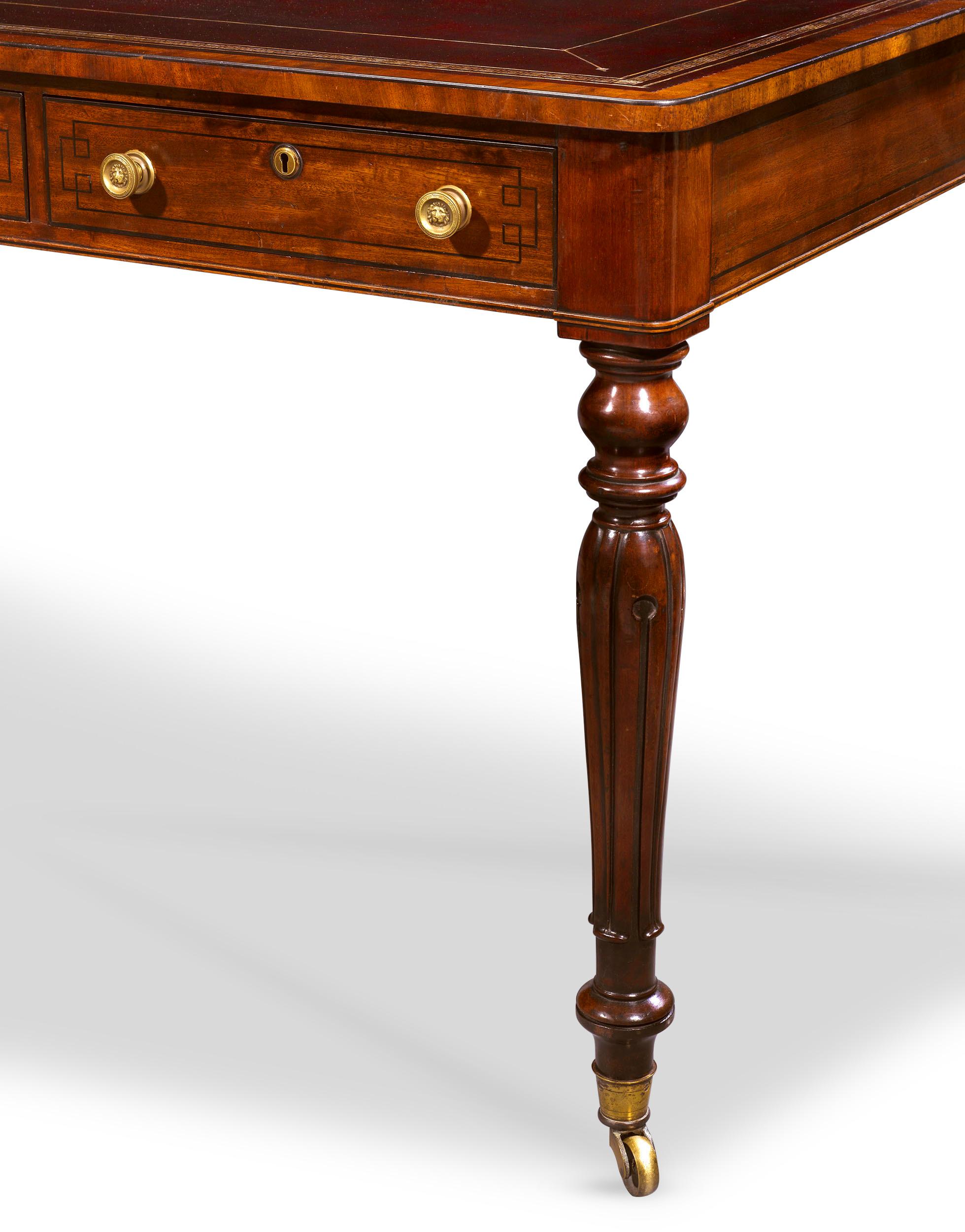 Regency Table à écrire en acajou anglais, début du 19e siècle en vente
