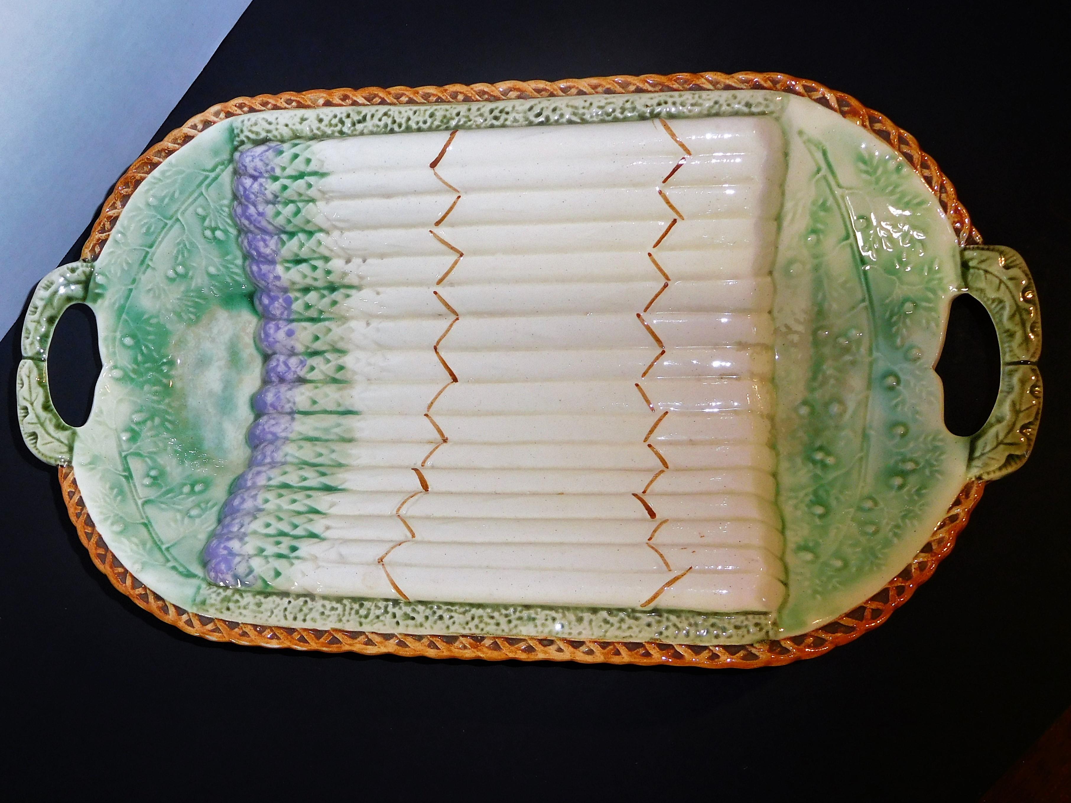 Hand-Painted English Majolica Asparagus Cradle, Aesthetic Movement Influence, circa 1885 For Sale