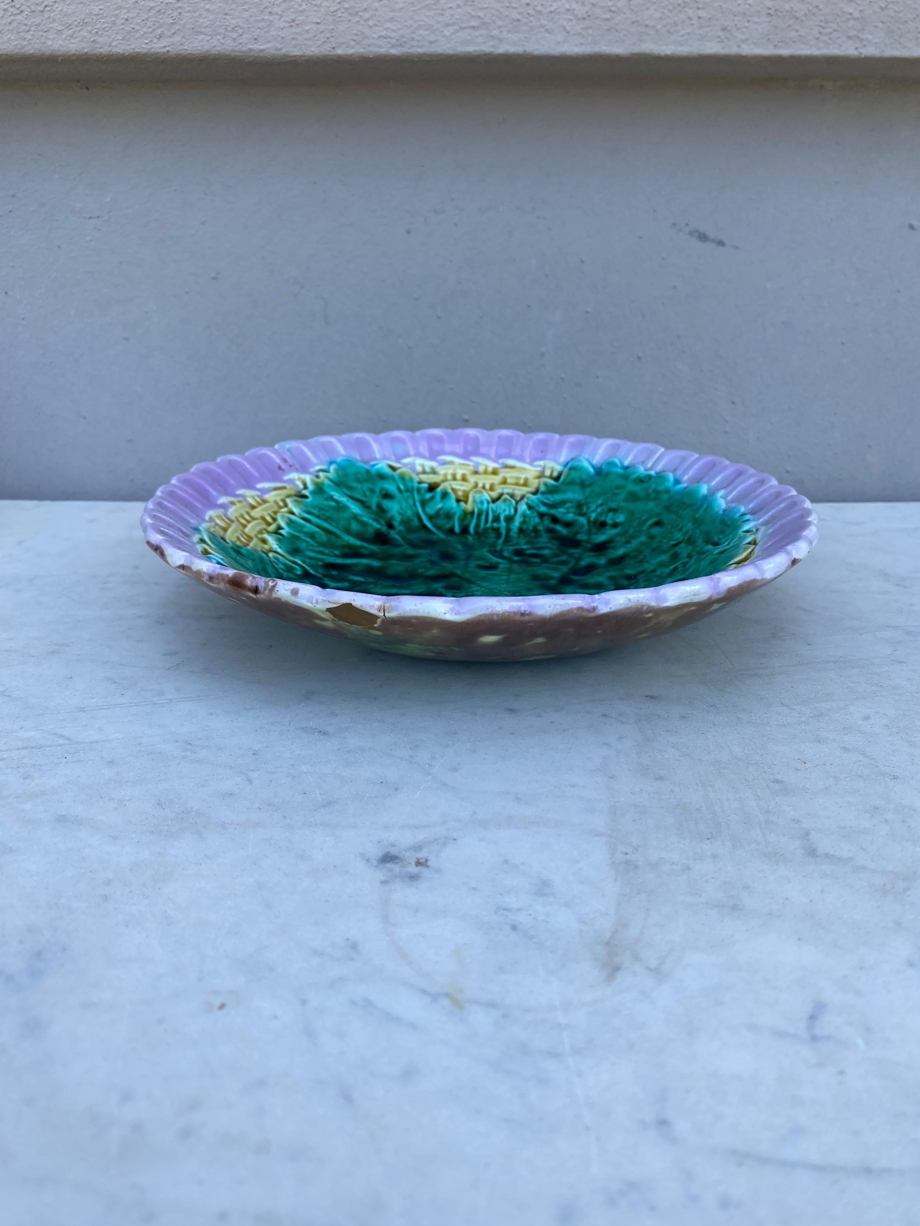 Late 19th Century English Majolica Bowl with Leaf Circa 1890 For Sale
