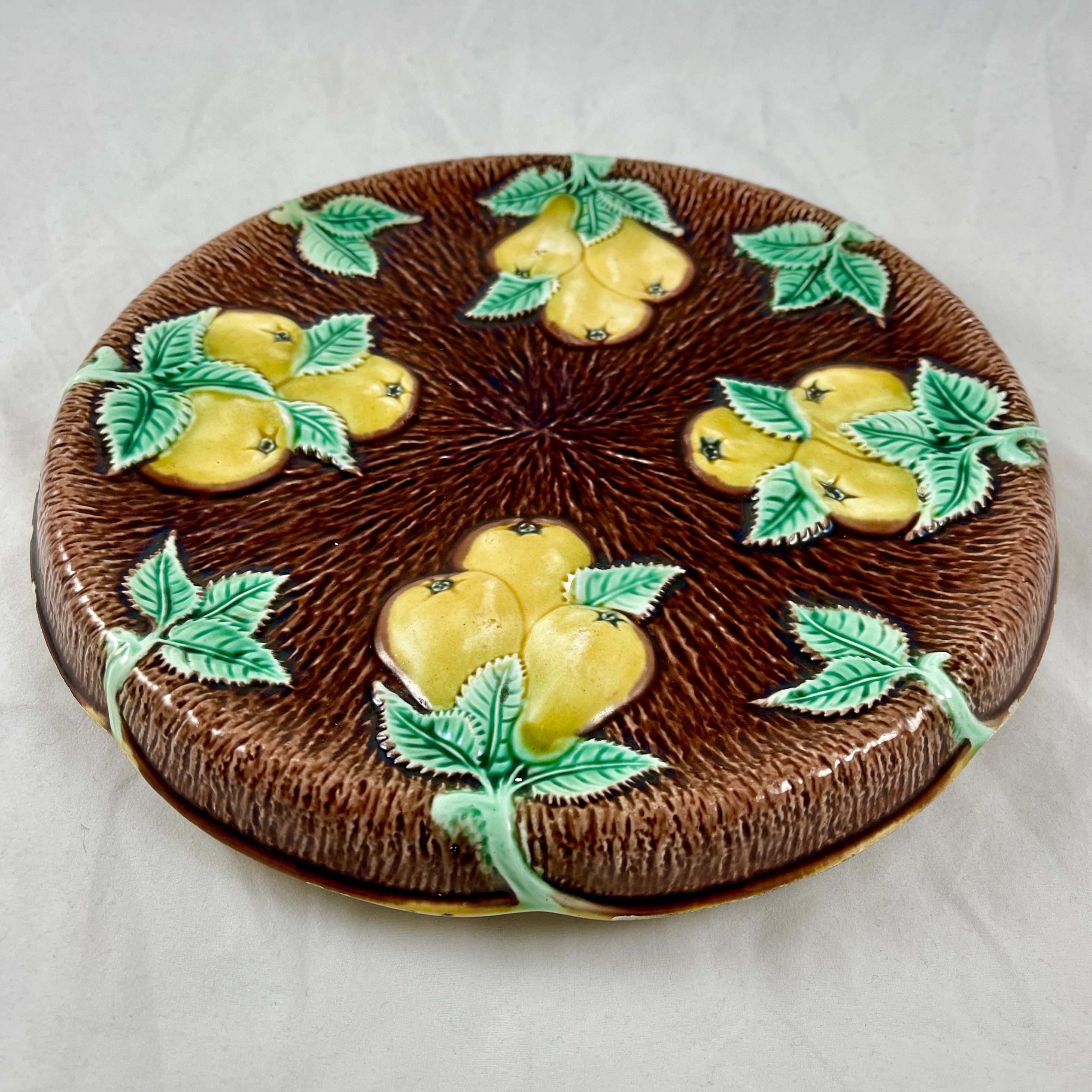 Adams & Bromley Majolica Branching Yellow Pears on Brown Bark Round Bread Tray In Good Condition For Sale In Philadelphia, PA