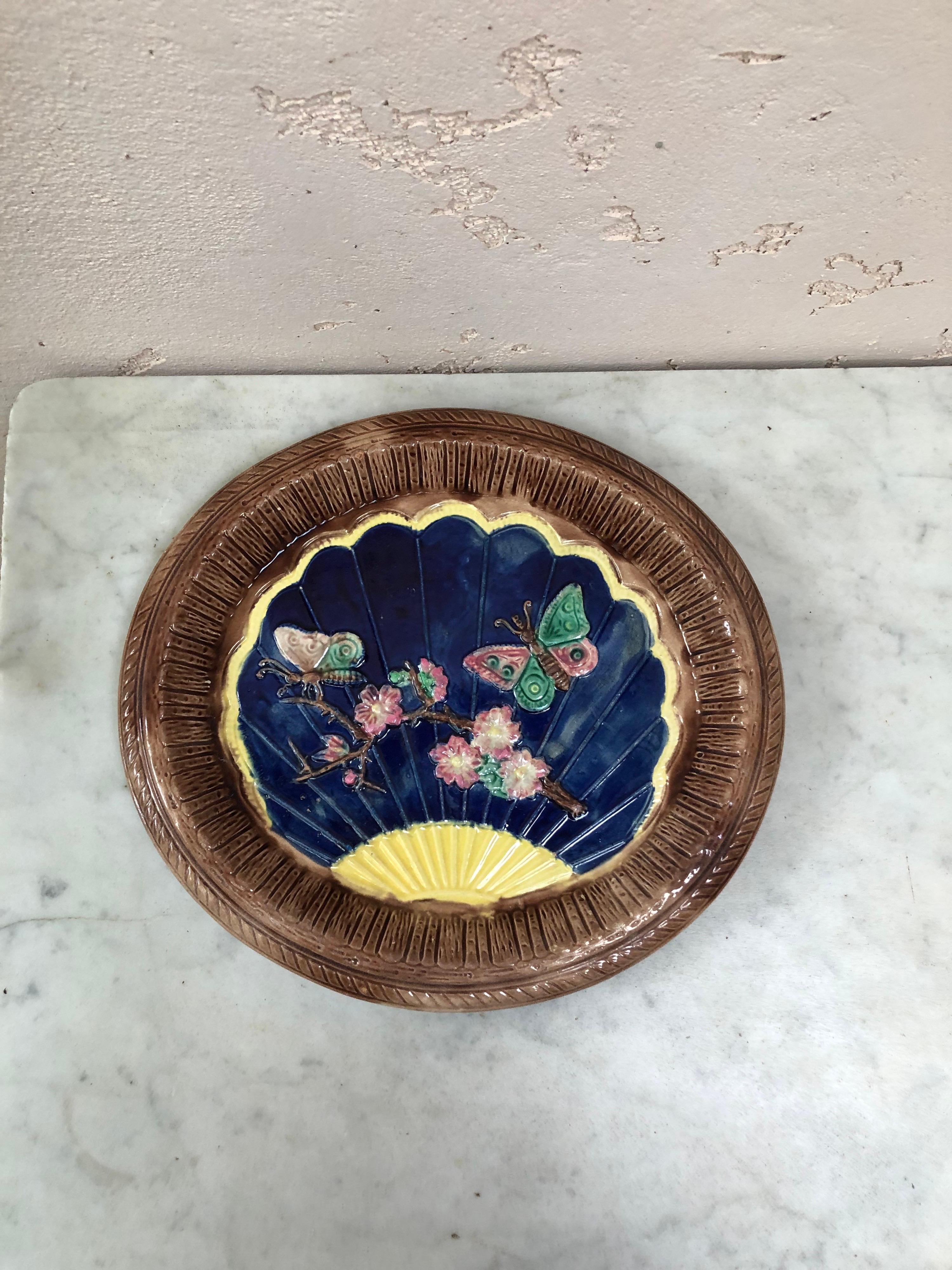 Ceramic English Majolica Butterflies Platter Circa 1890 For Sale