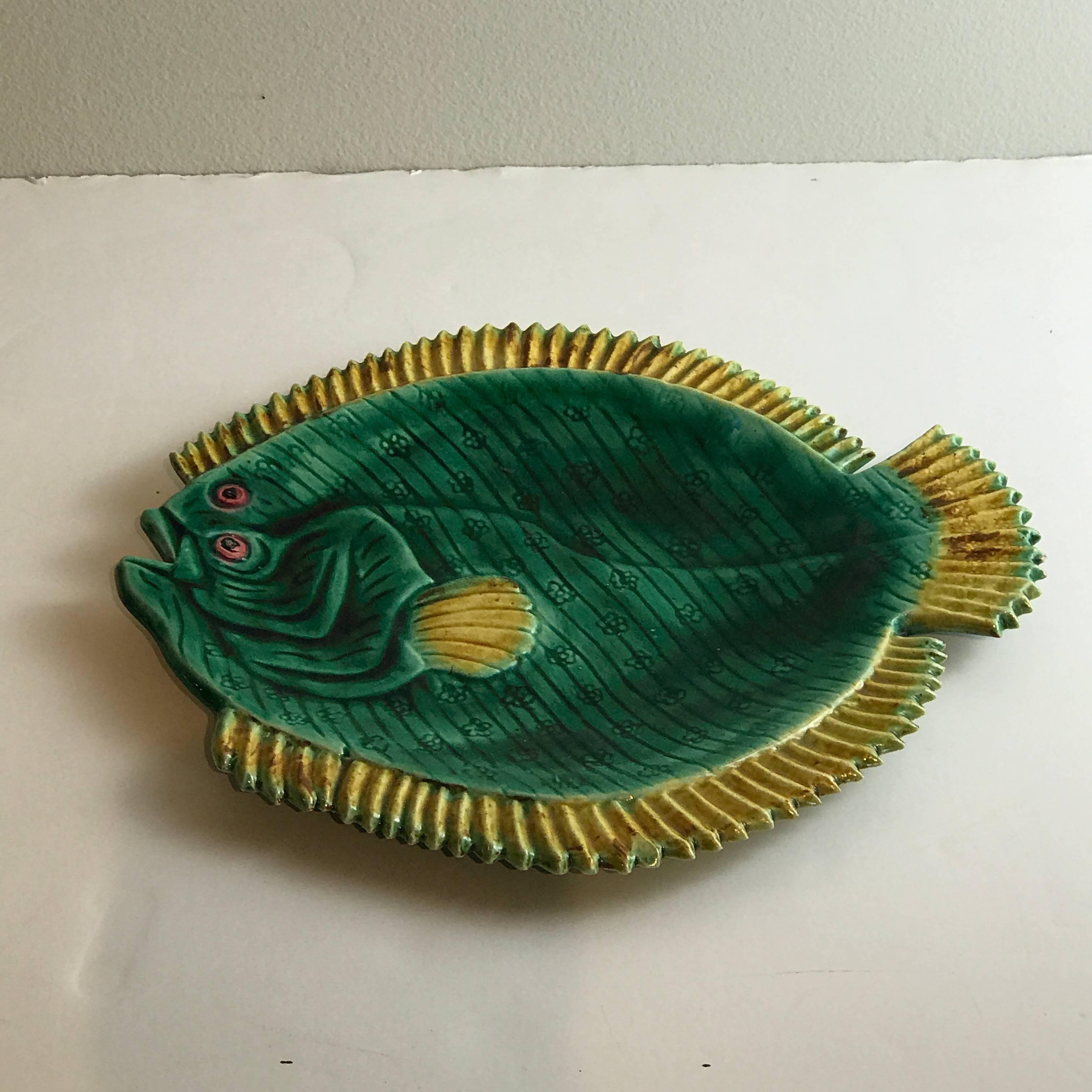 English Majolica Flounder Plate by Holdcroft 3
