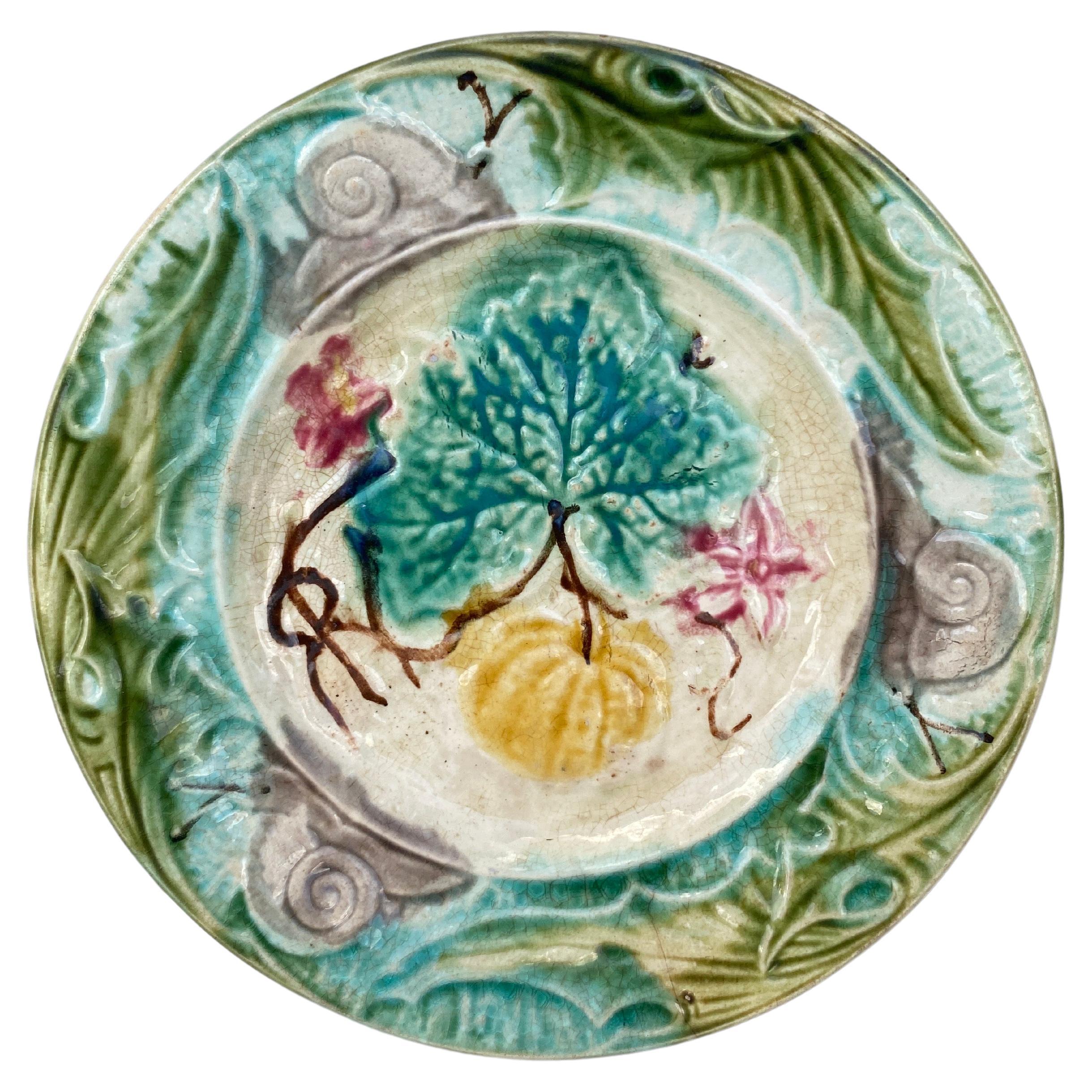 Late 19th Century English Majolica Geranium Plate, circa 1880