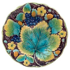 English Majolica Grapes Plate Samuel Alcock Circa 1880