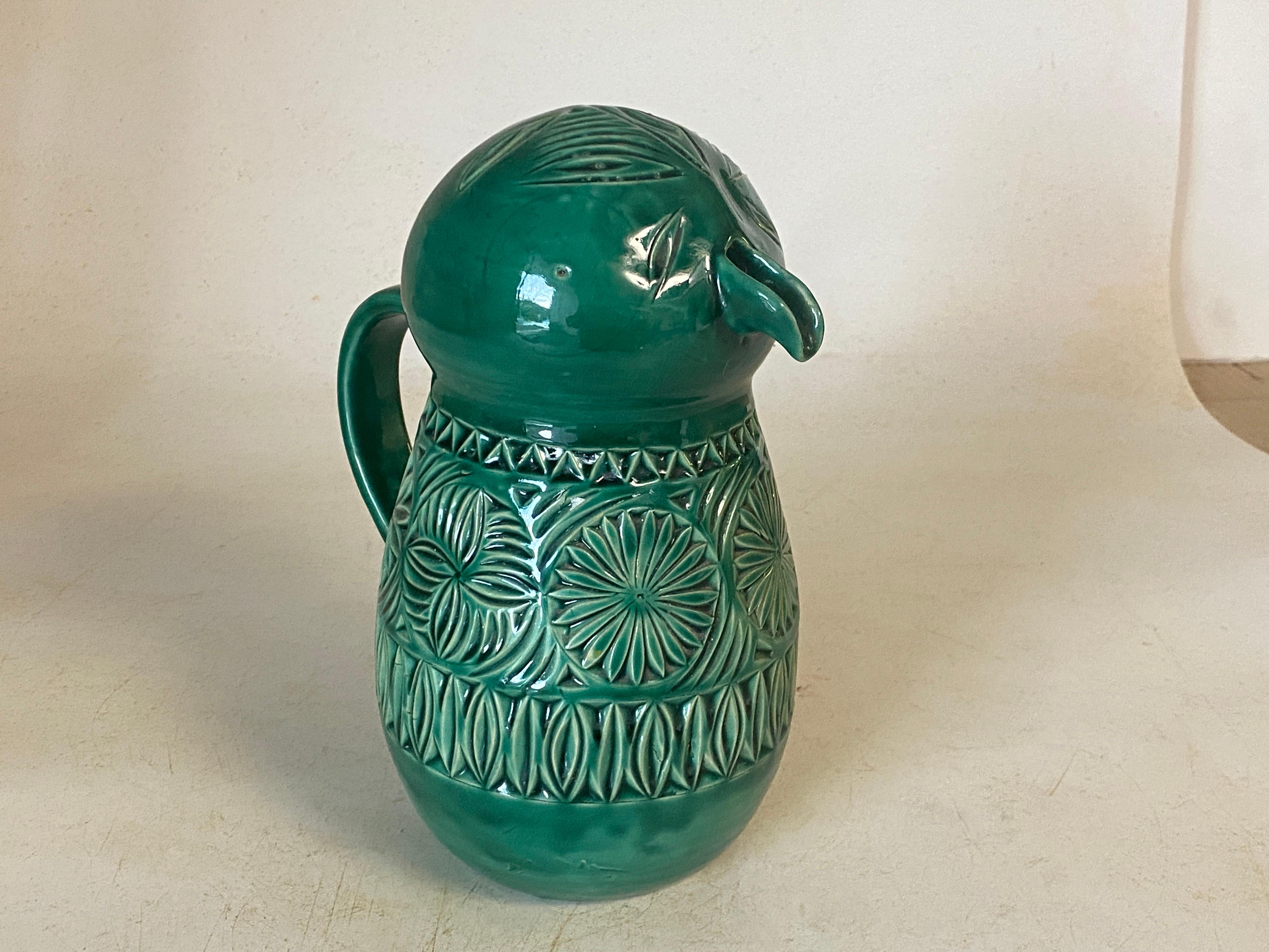 English Majolica Green, Bird Jug, Goemetrical decor Pattern Circa 1960 For Sale 5