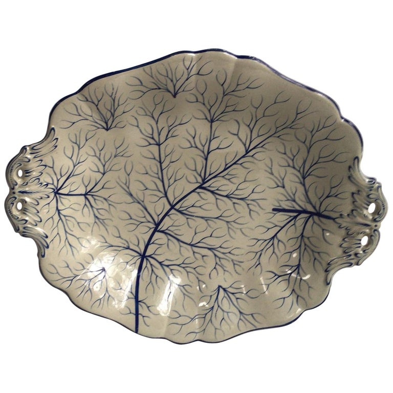English Majolica Oval Blue and White Platter, circa 1890 For Sale