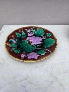 English Majolica Pink Geranium Plate, circa 1880