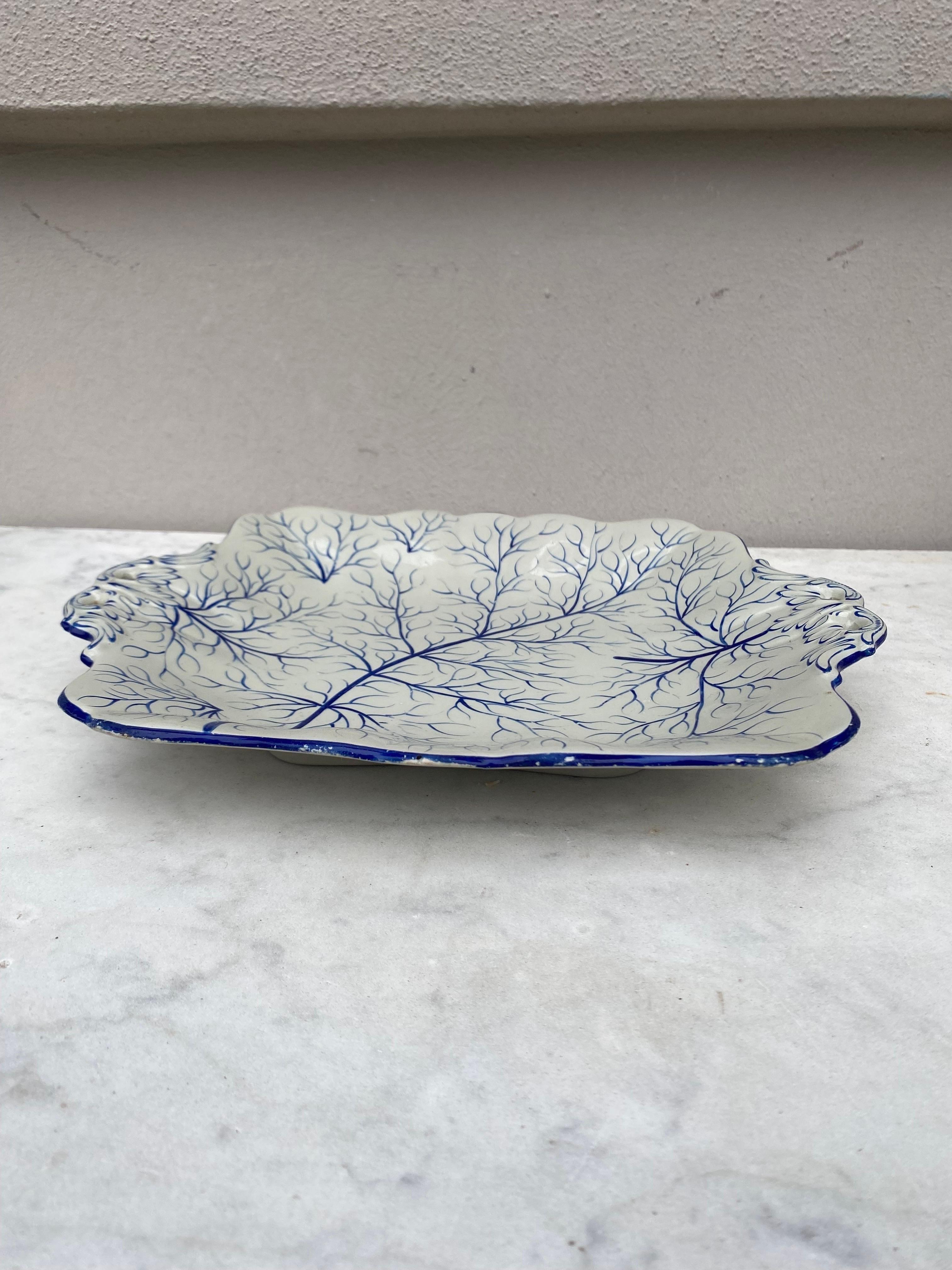 English Majolica Rectangular Blue & White Platter, circa 1890 In Good Condition For Sale In Austin, TX