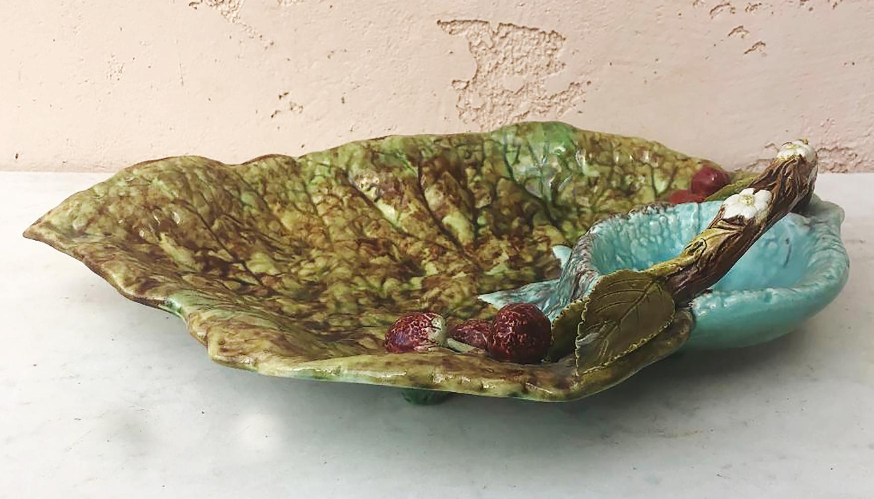 Large English Majolica begonia leaf decorated with strawberries and cherries, circa 1890.