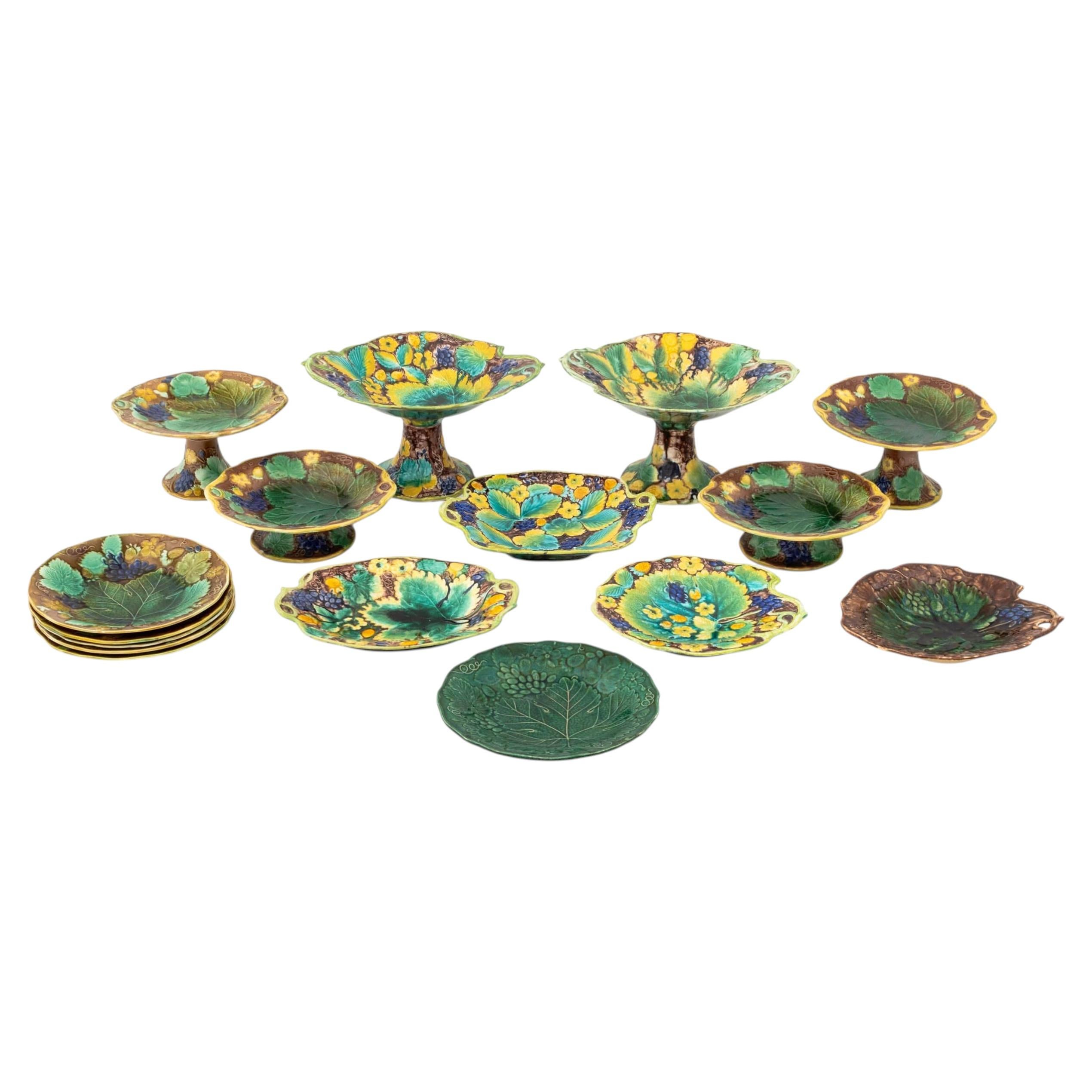 16-Piece English Majolica Strawberry and Grape Leaf Tableware Set For Sale