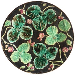 English Majolica Strawberry Plate, circa 1880 English Majolica Strawberry Plate, circa 1880