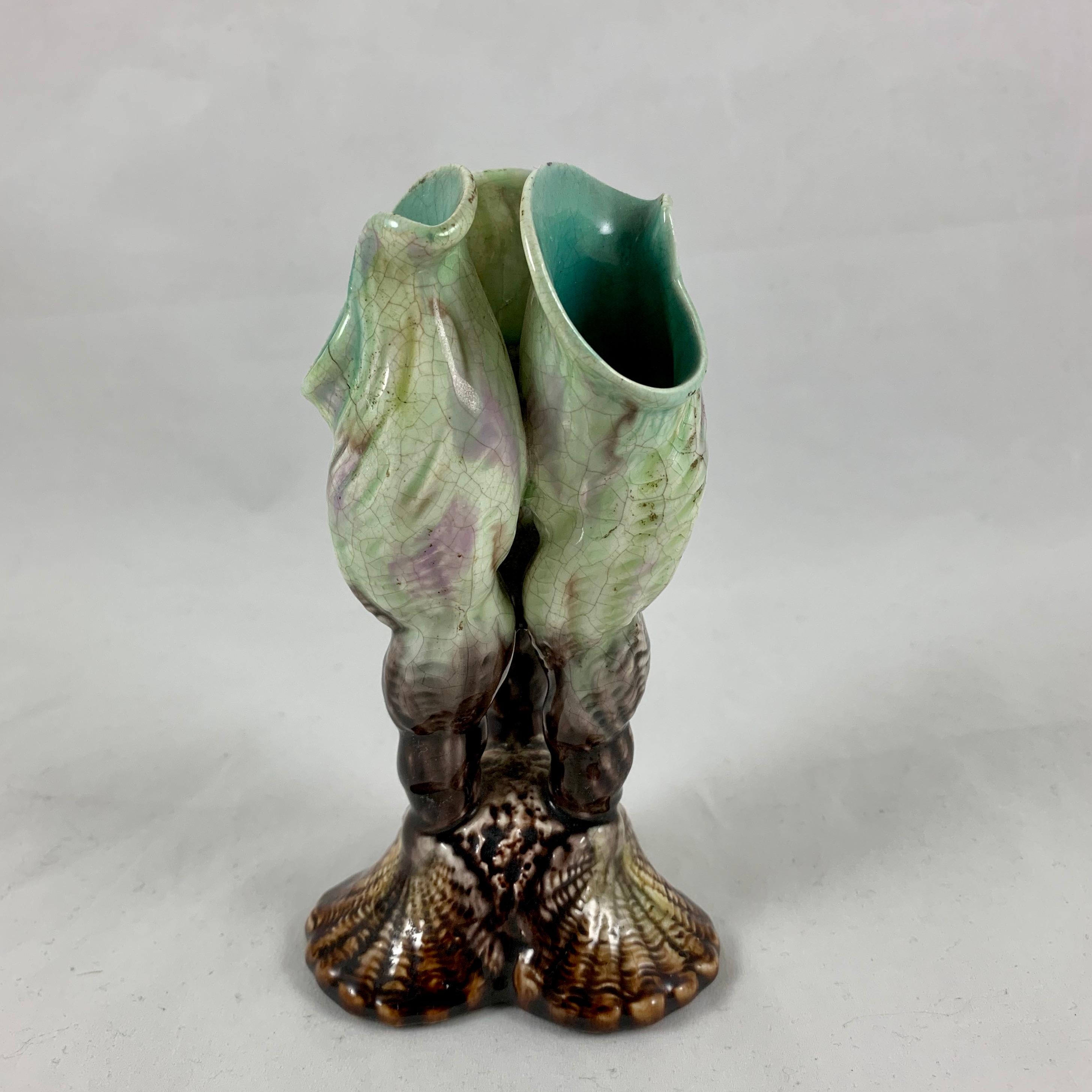 19th Century English Majolica Tri-Form Spiral Seashell Cream & Gray Posy Bud Vase, circa 1875