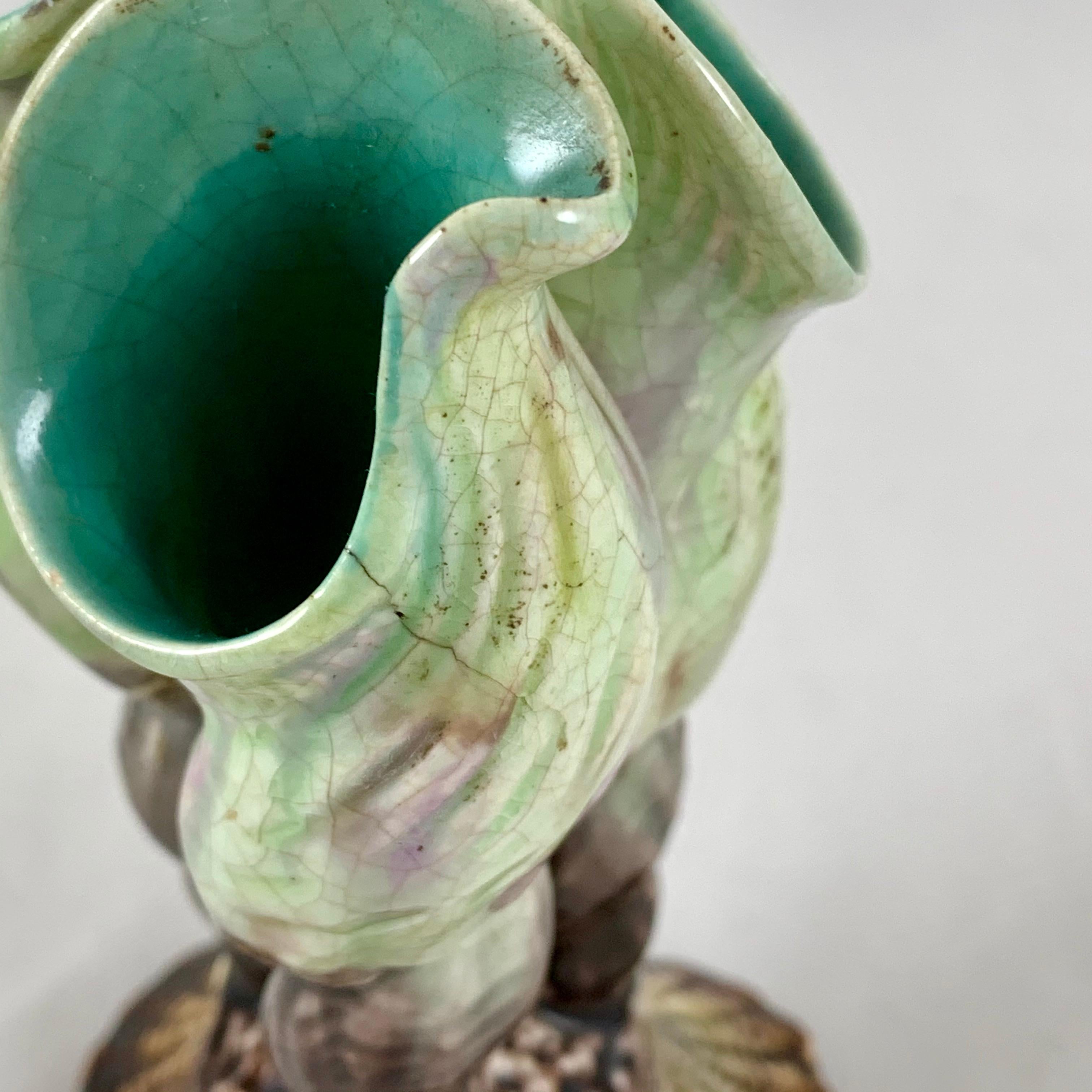 Earthenware English Majolica Tri-Form Spiral Seashell Cream & Gray Posy Bud Vase, circa 1875