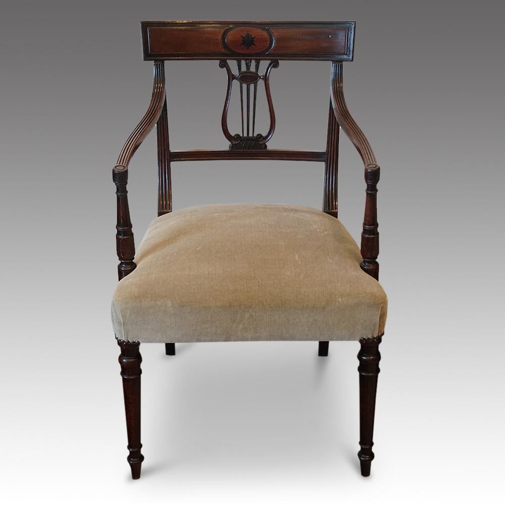 Early 19th Century English Mansion House Set of 12 Regency Mahogany Dining Chairs, circa 1820