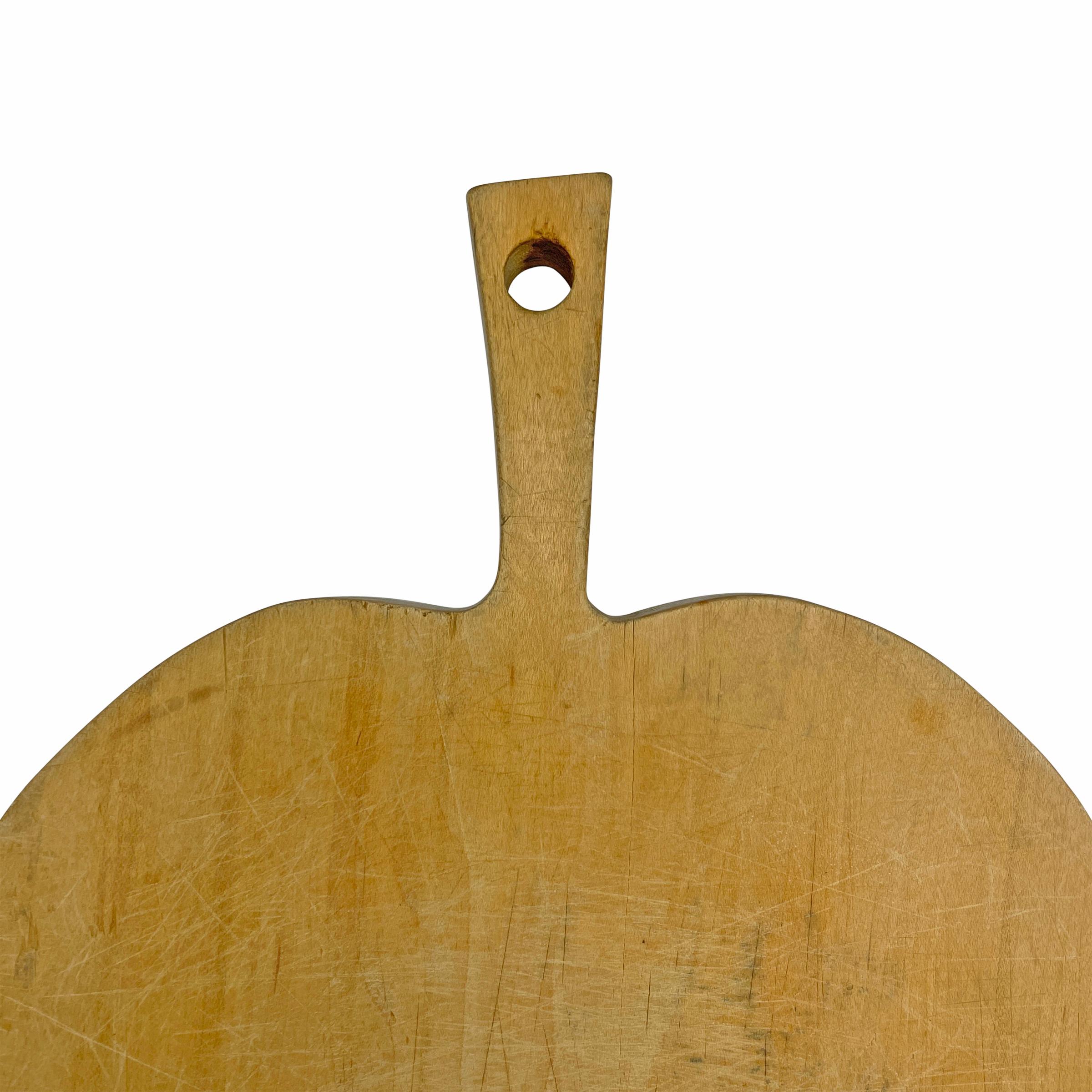 English Maple Apple Cutting Board For Sale 1