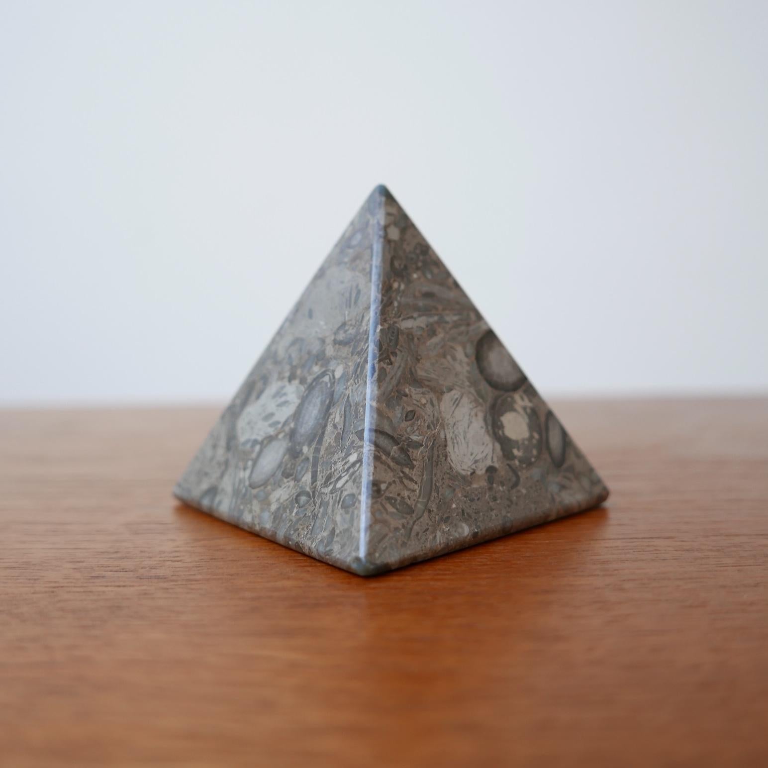 English Marble Stone Paperweight Pyramid Desk Curio 2