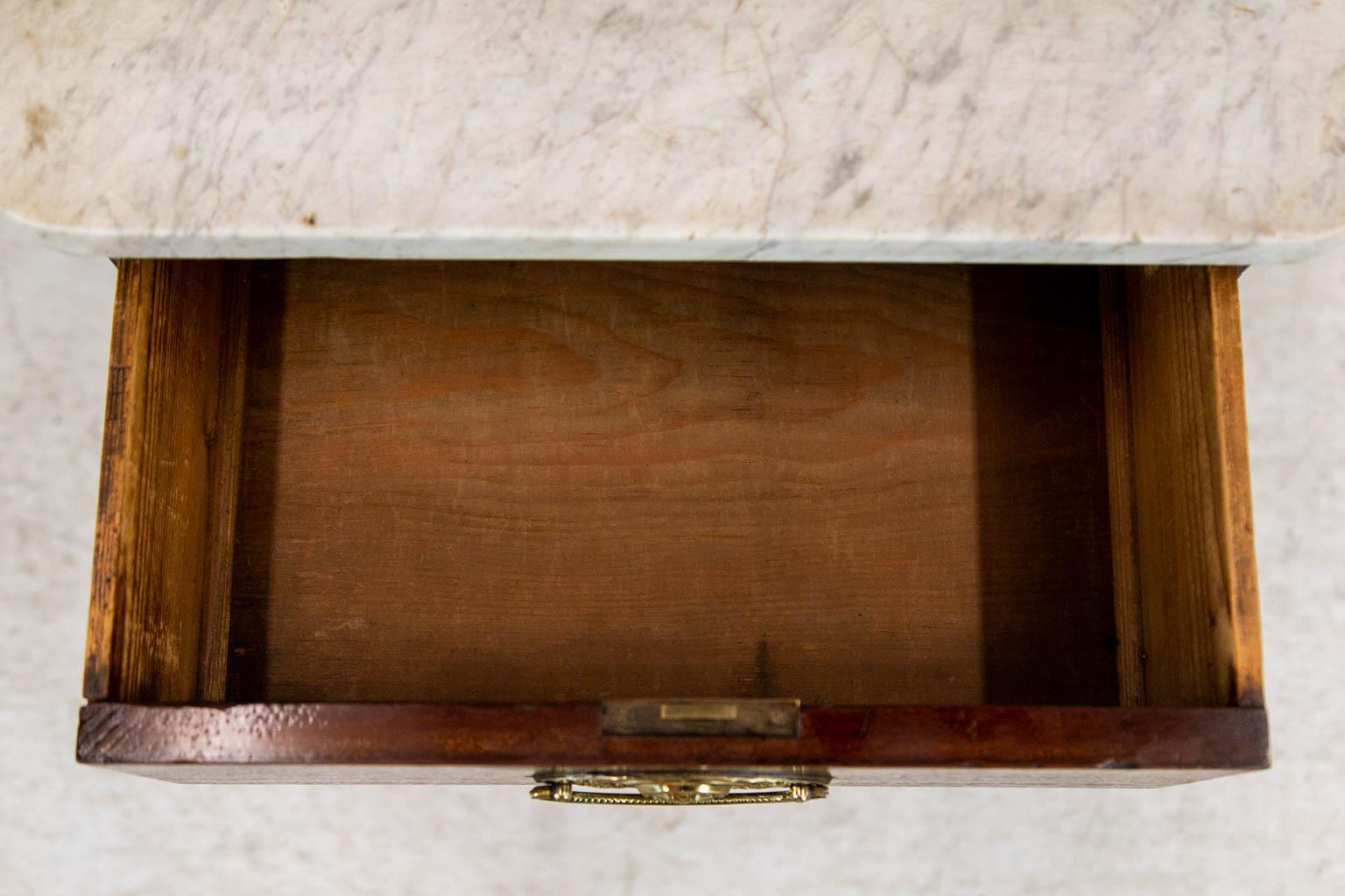 English Marble Top Three Drawer Chest In Good Condition For Sale In Wilson, NC