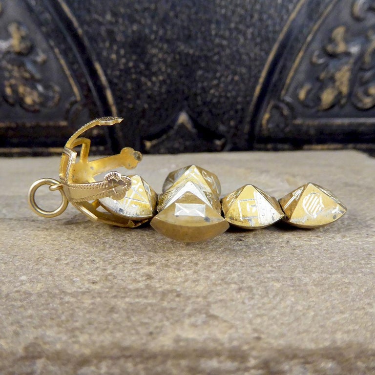 Englisch Freimaurer Folding Orb Anhänger in Silber und 9ct Gold im