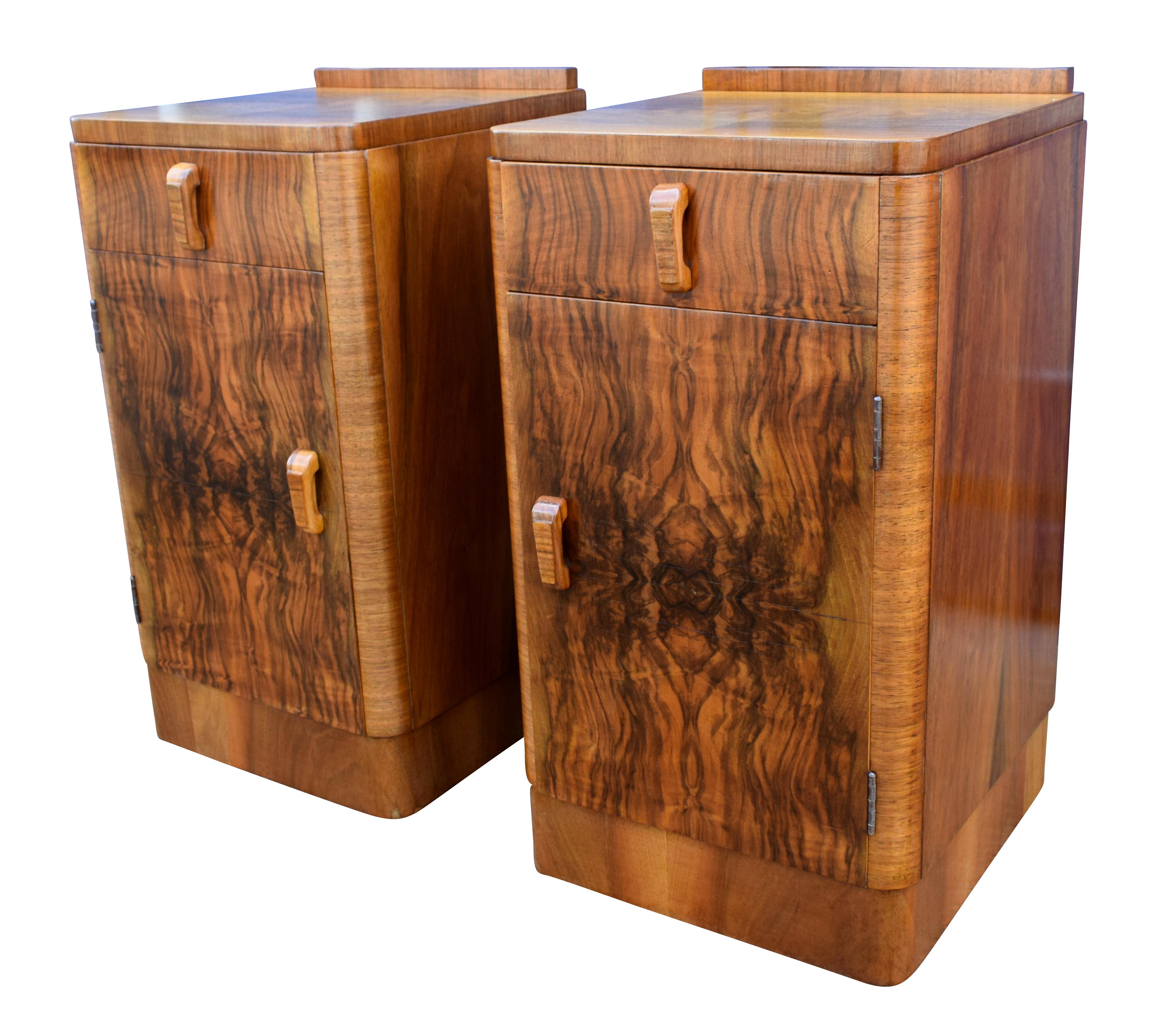 20th Century English Matching Pair of Art Deco Walnut Bedside Cabinet Tables, circa 1935