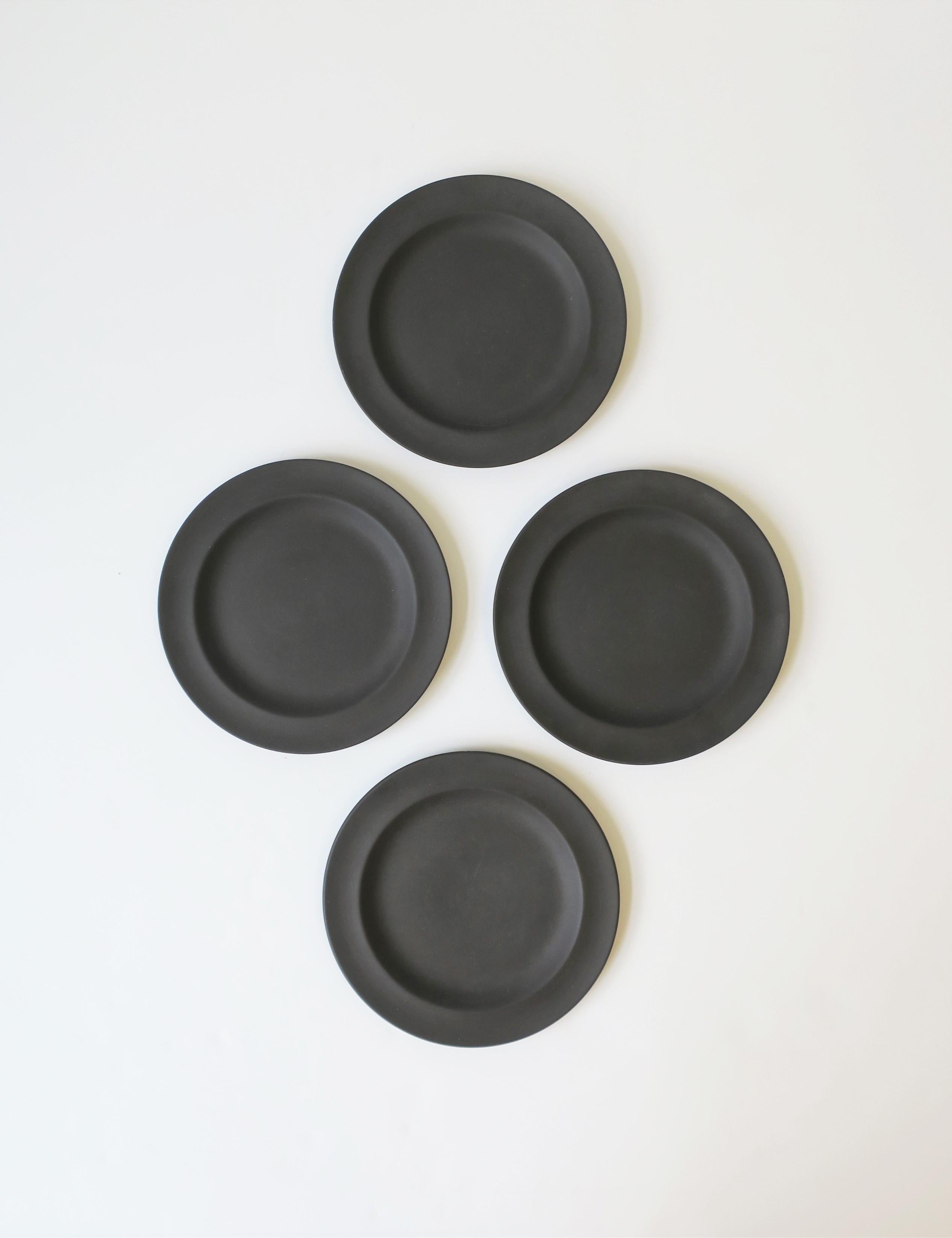 matte black plate set