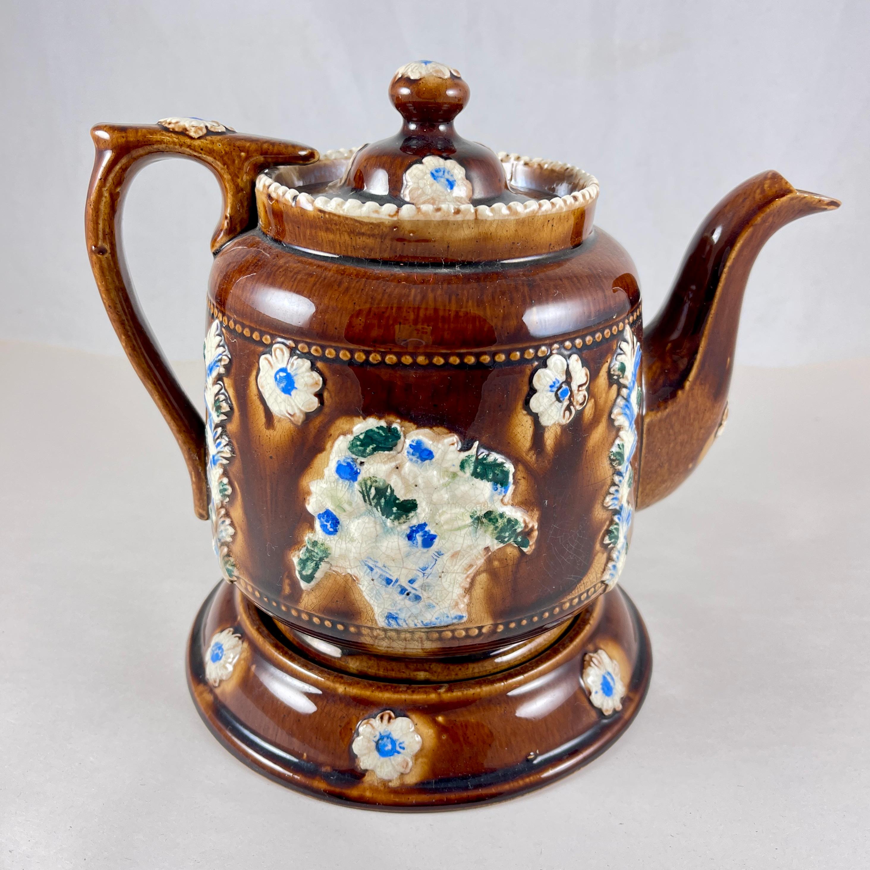 English Measham Bargeware Love at Home Teapot on Stand For Sale 1