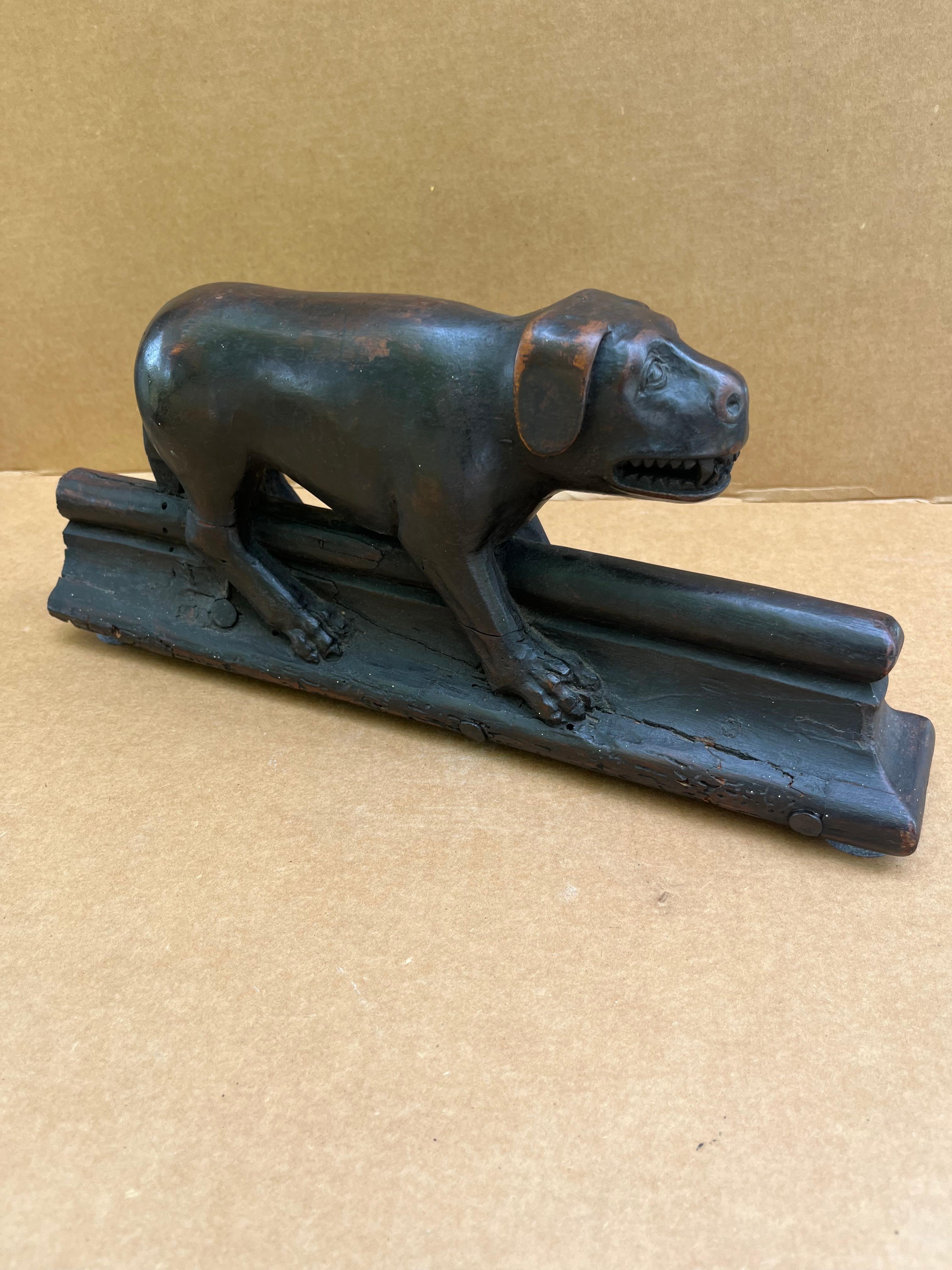 Legno Rarissima scultura medievale inglese di animali su un banco della chiesa in vendita
