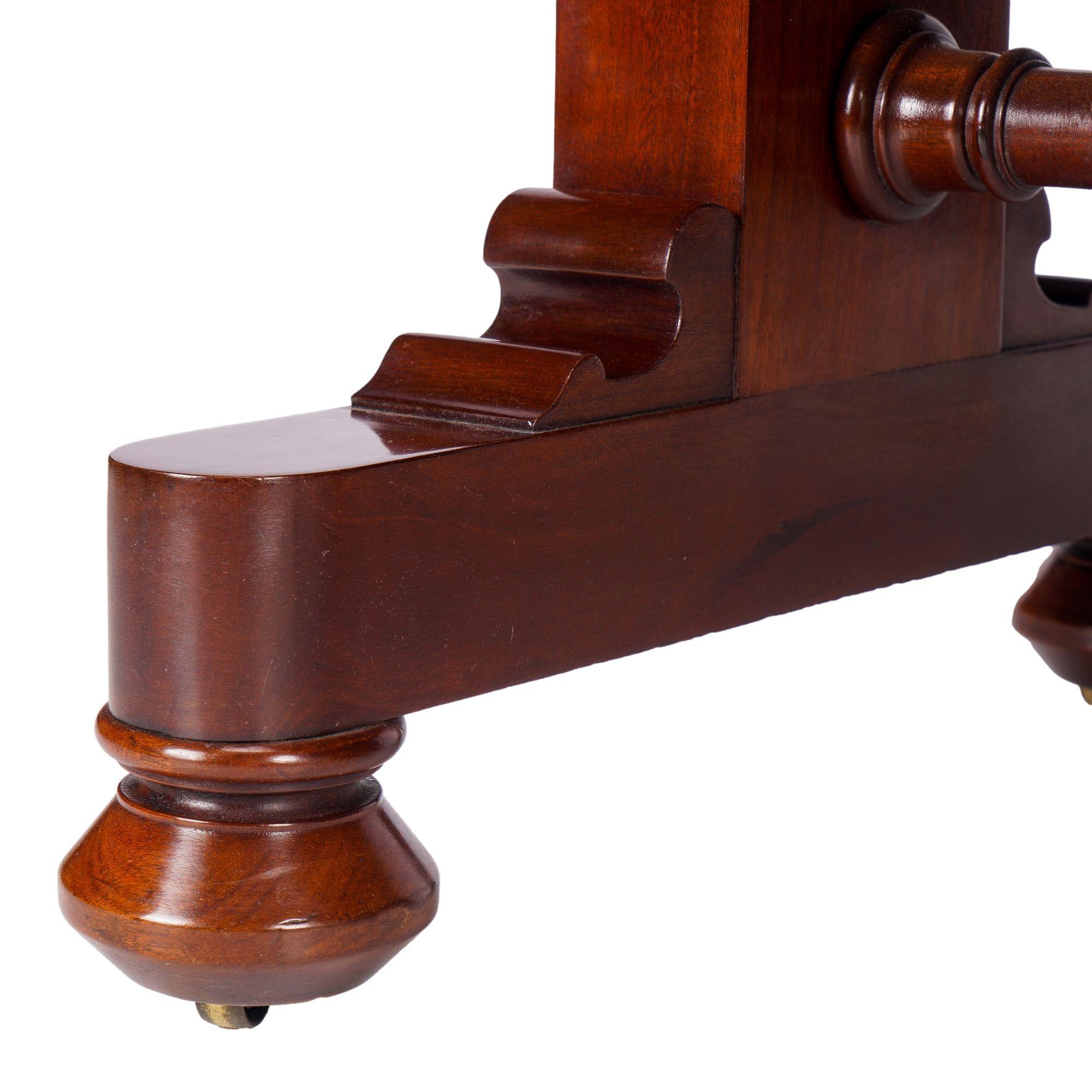 English metamorphic mahogany dumb waiter, c. 1825 For Sale 10
