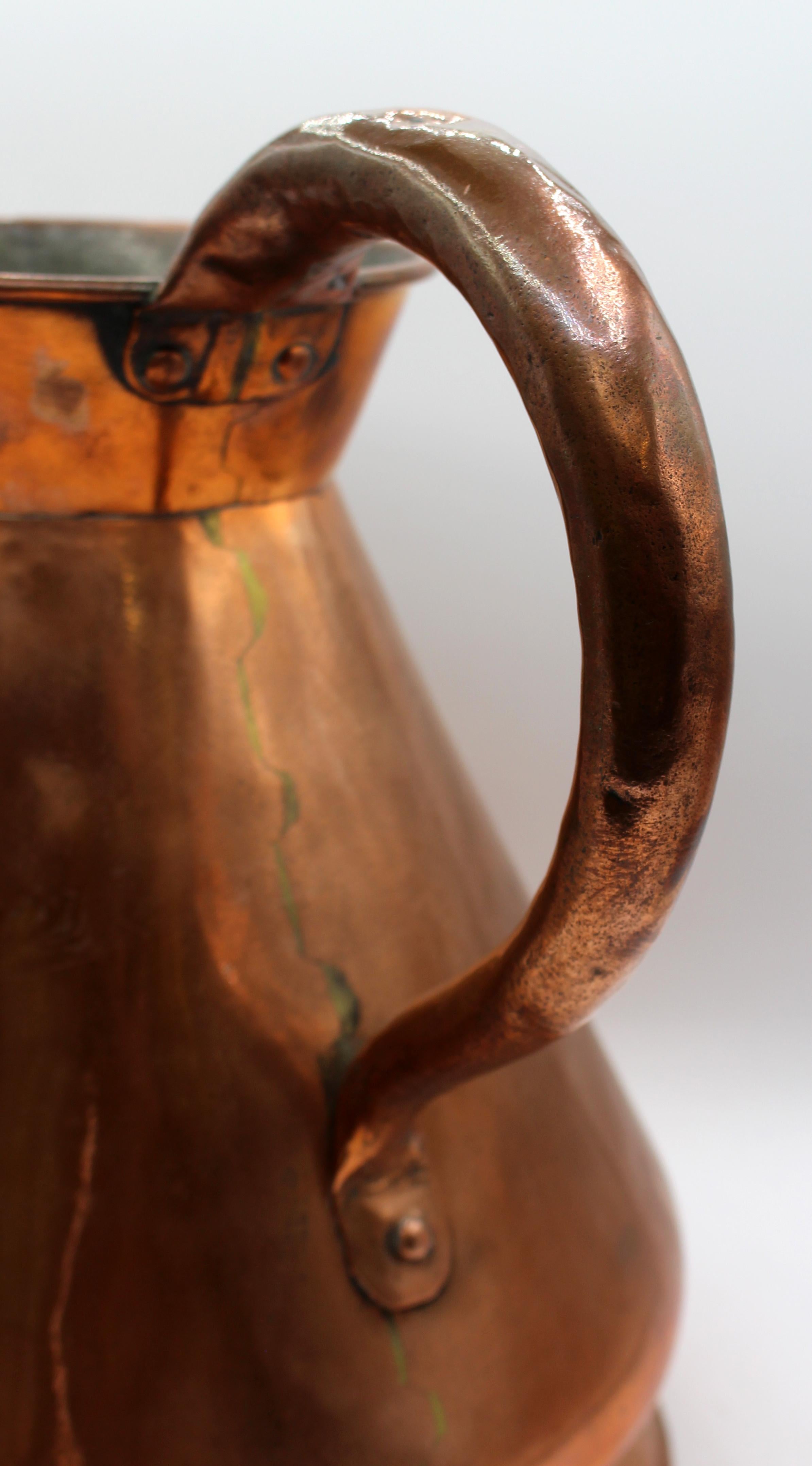 English Mid-19th Century 2-Gallon Copper Haystack Measure Victoriano en venta