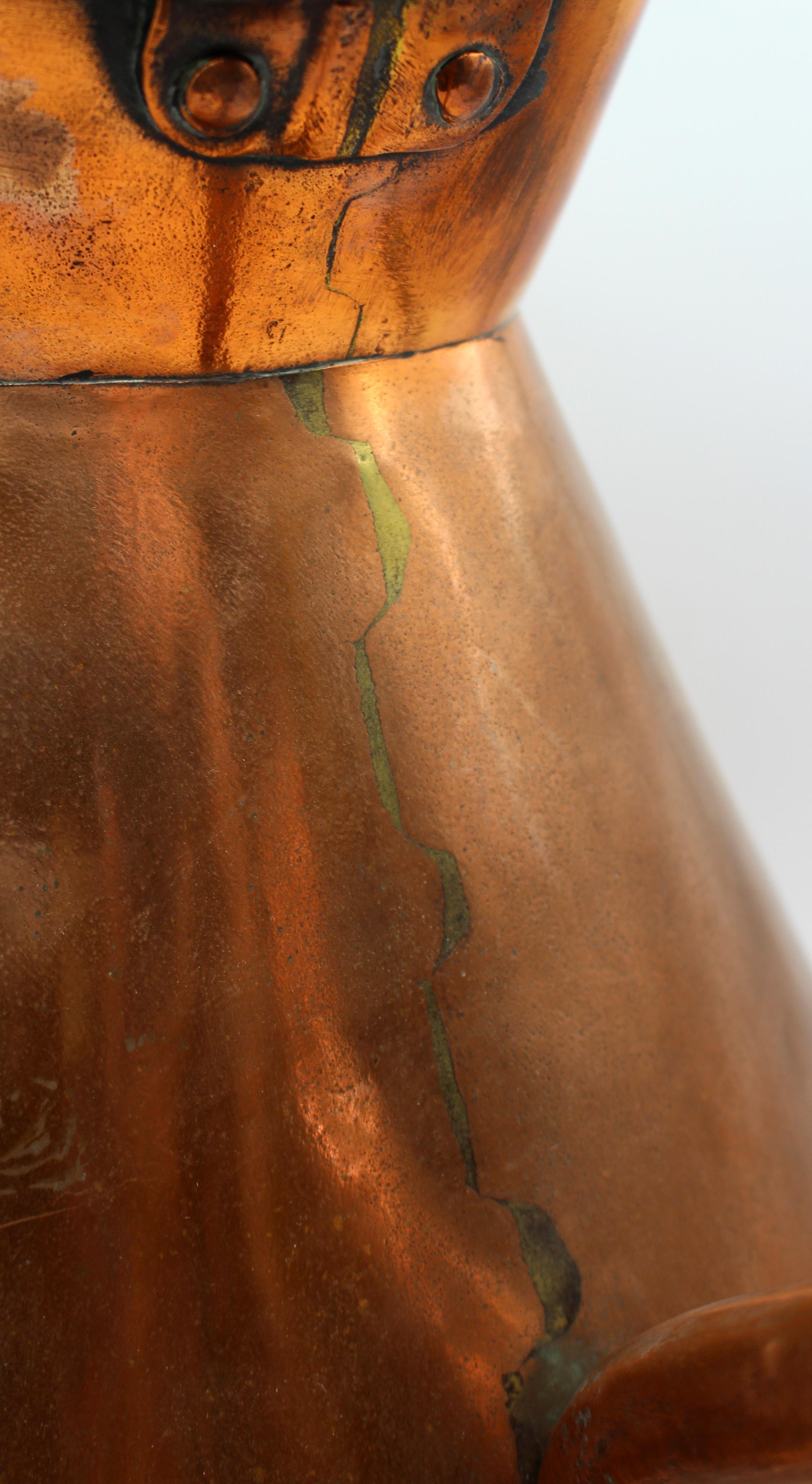 English Mid-19th Century 2-Gallon Copper Haystack Measure Inglés en venta